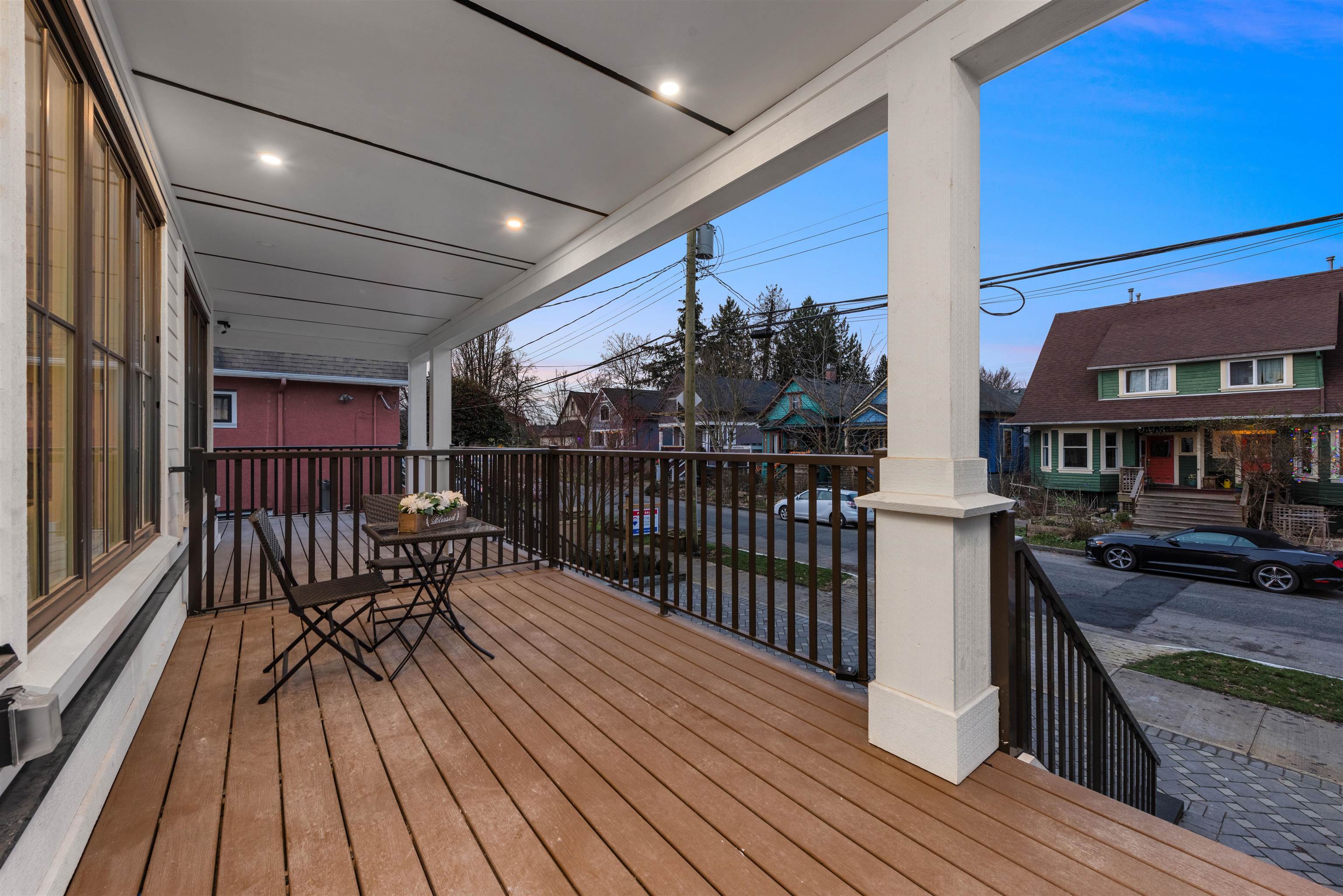 Listing image of 2052 FERNDALE STREET