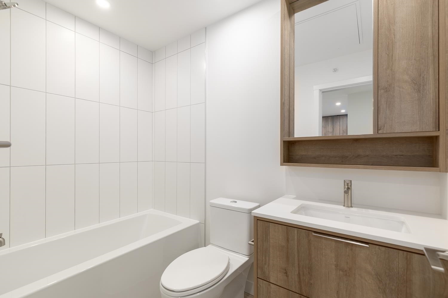 Listing image of 612 3596 MALSUM DRIVE