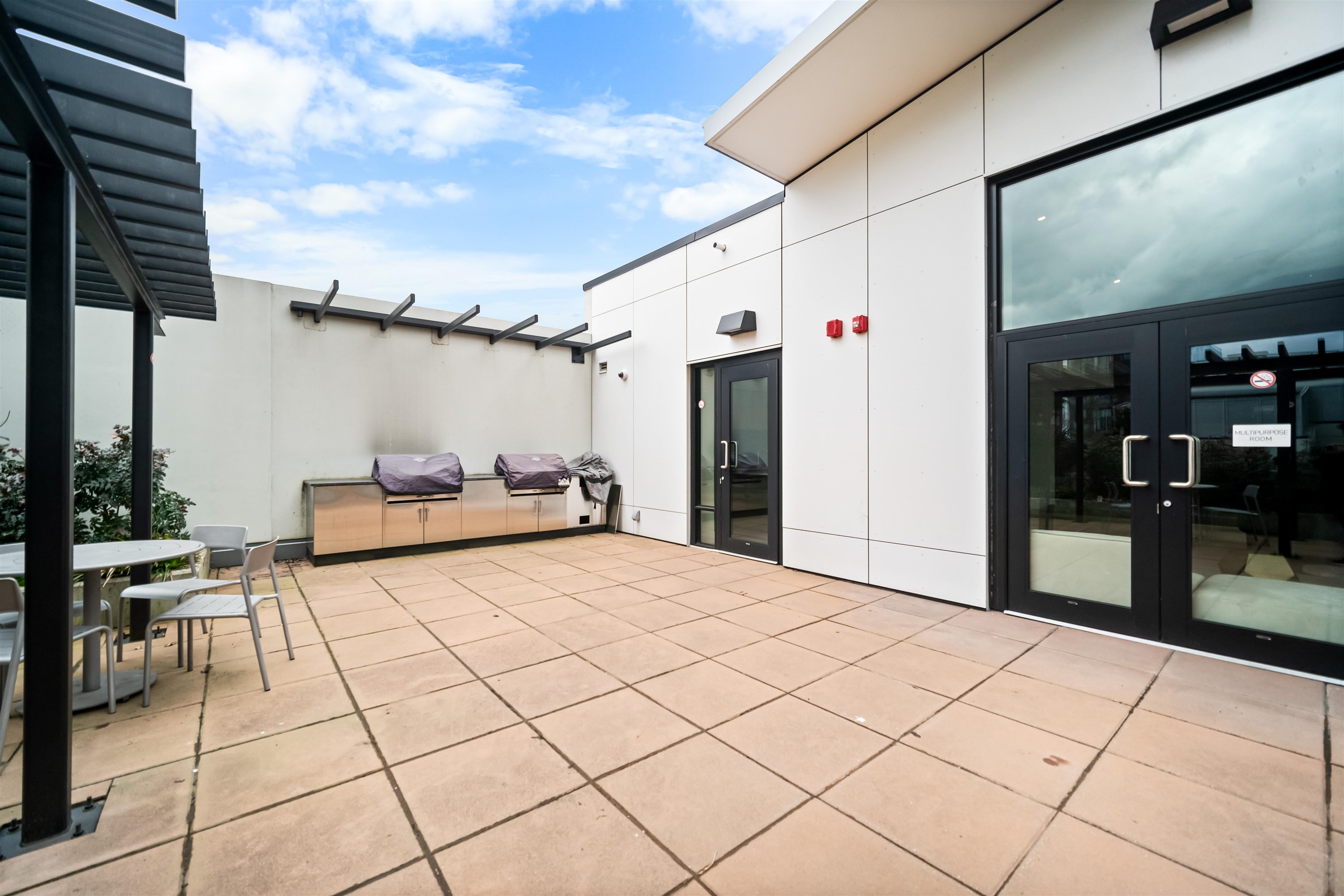 Listing image of 602 1401 HUNTER STREET