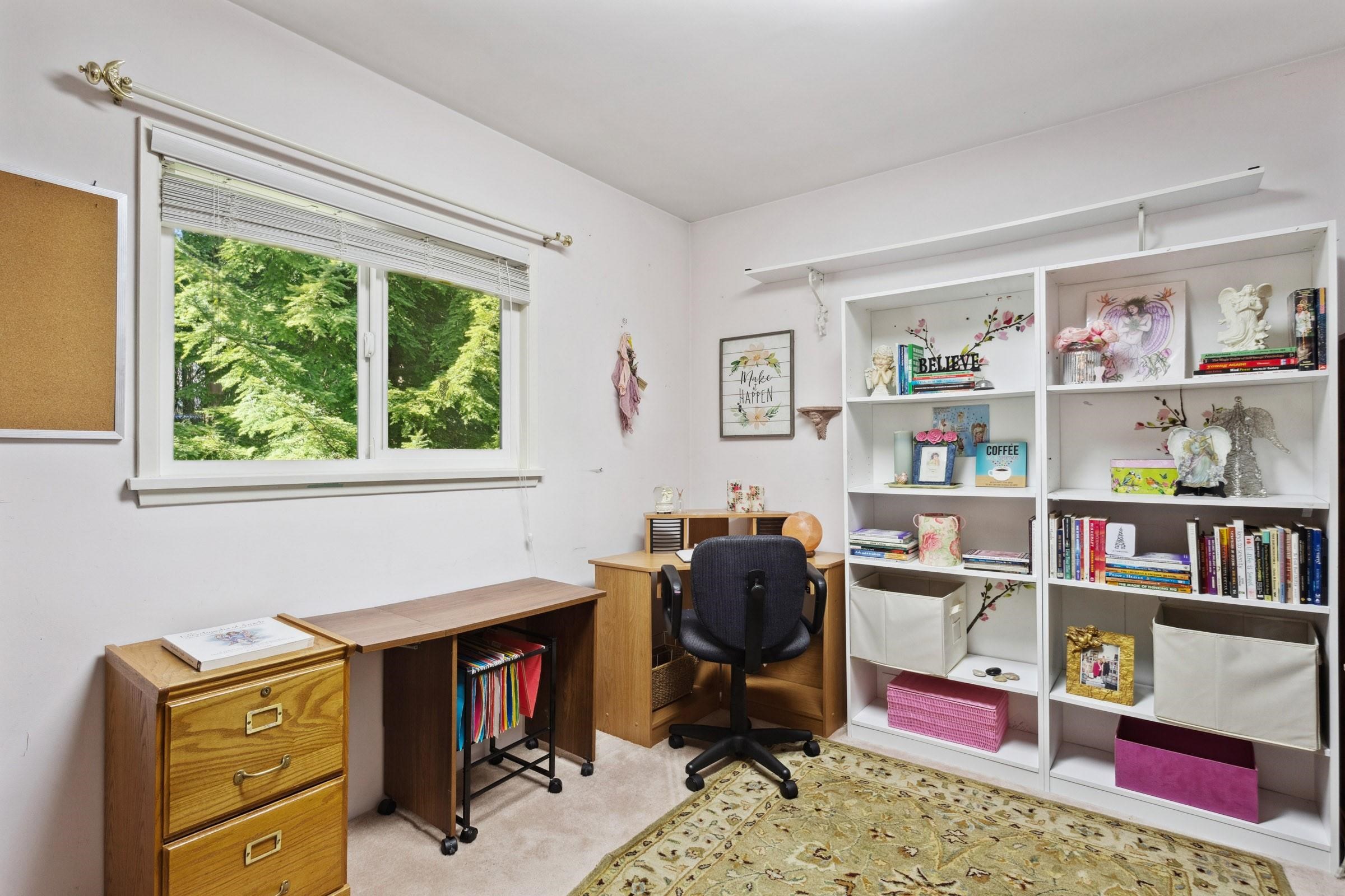 Listing image of 4559 UNDERWOOD AVENUE