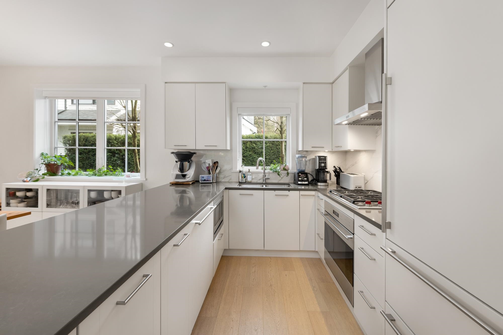 Listing image of 15 1133 RIDGEWOOD DRIVE