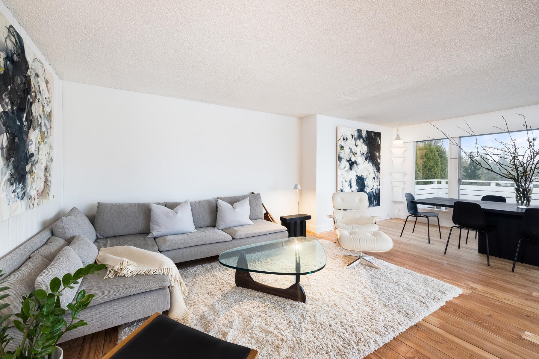 Listing image of 1008 CALEDONIA AVENUE