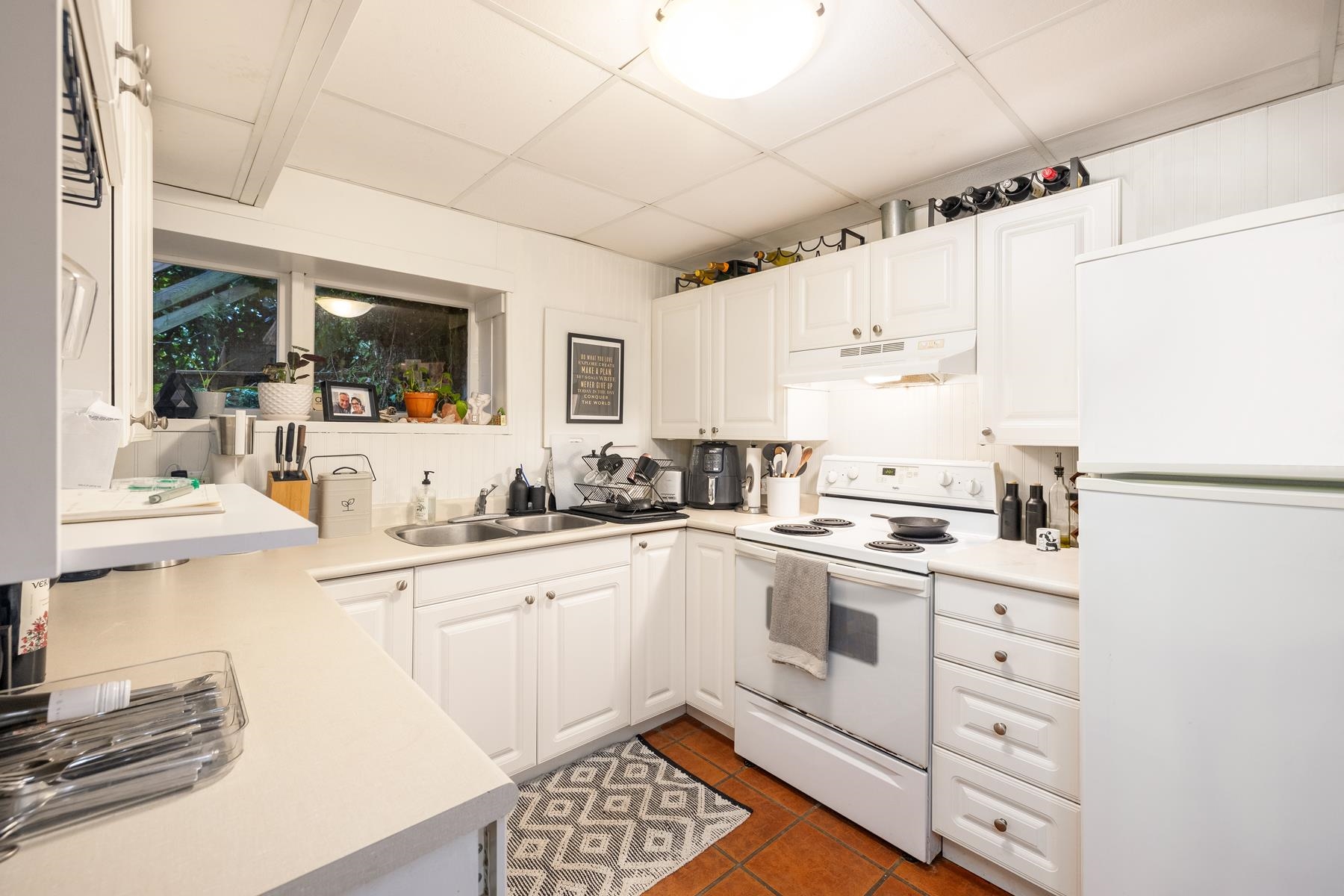 Listing image of 1008 CALEDONIA AVENUE