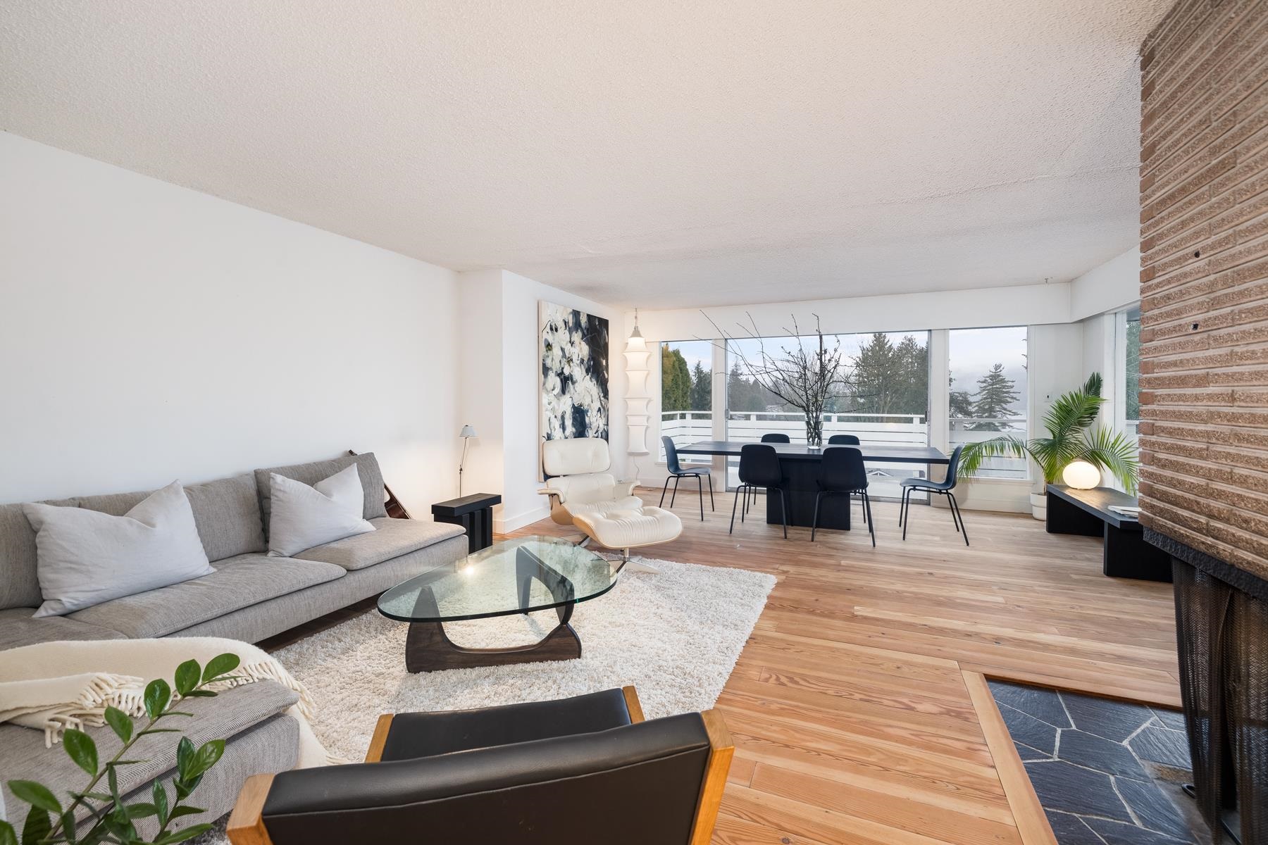 Listing image of 1008 CALEDONIA AVENUE
