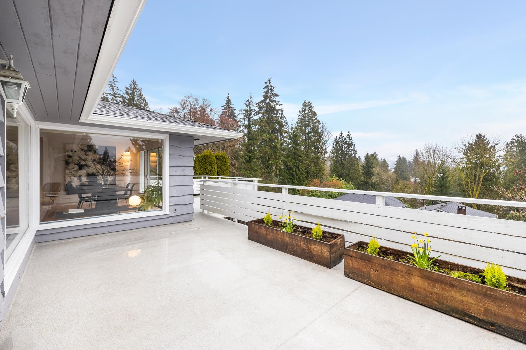 Listing image of 1008 CALEDONIA AVENUE