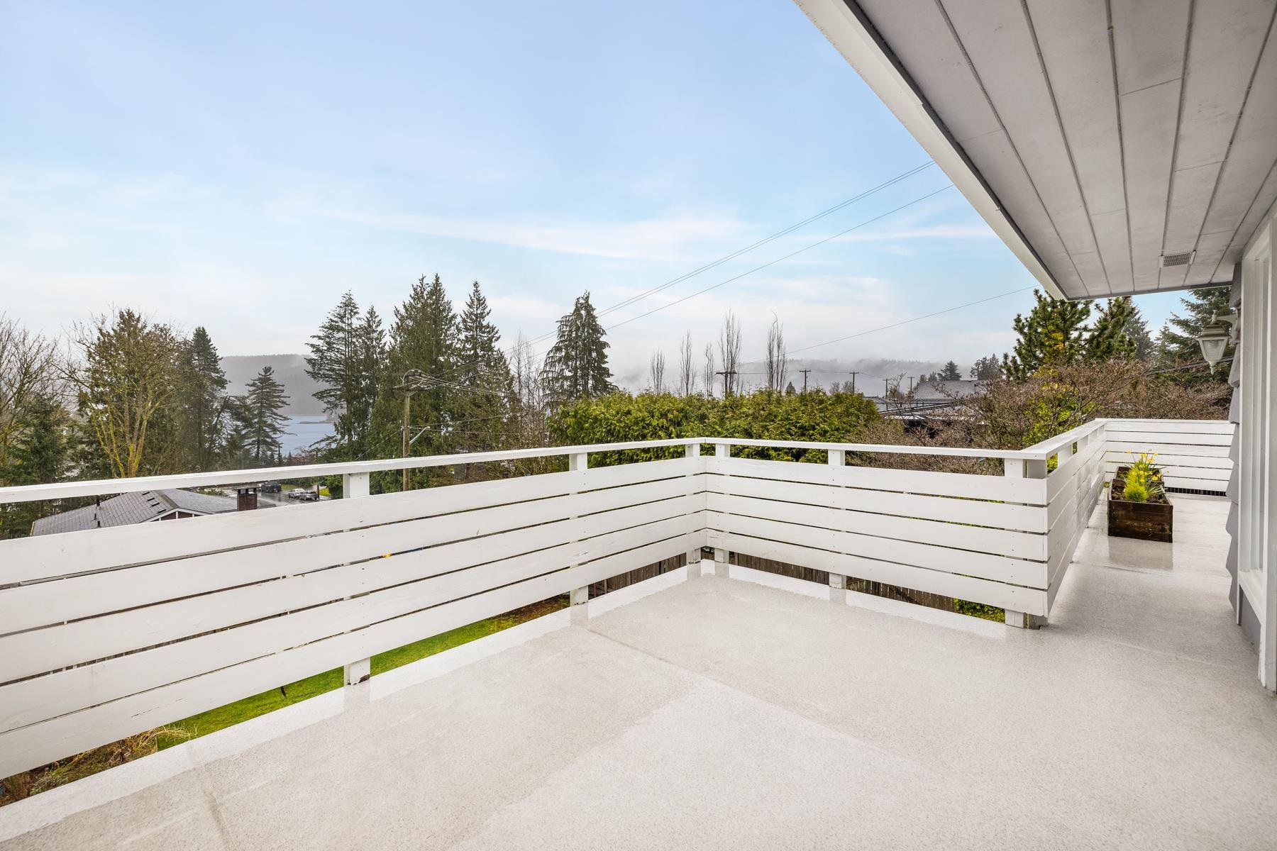 Listing image of 1008 CALEDONIA AVENUE