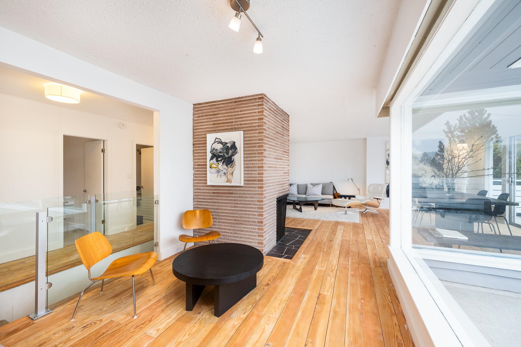 Listing image of 1008 CALEDONIA AVENUE