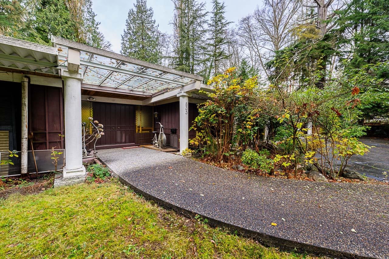 Listing image of 835 WILDWOOD PLACE