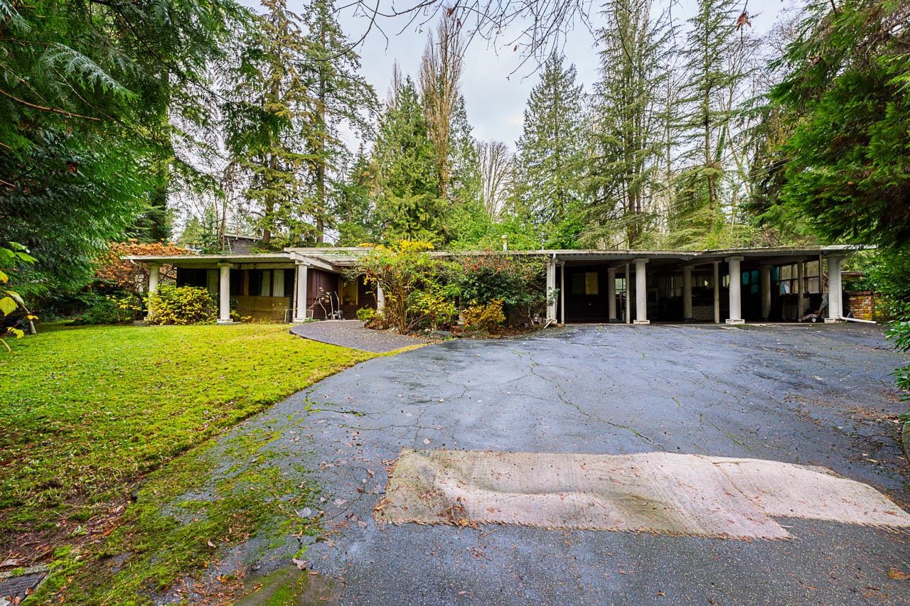 Listing image of 835 WILDWOOD PLACE