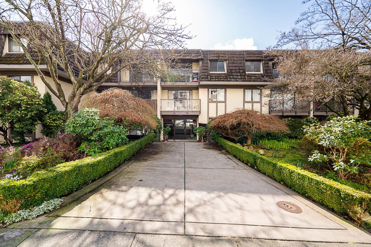 Listing image of 108 307 W 2ND STREET