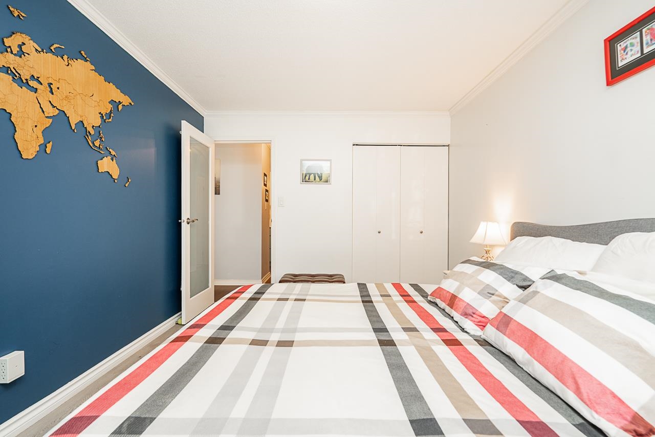 Listing image of 108 307 W 2ND STREET