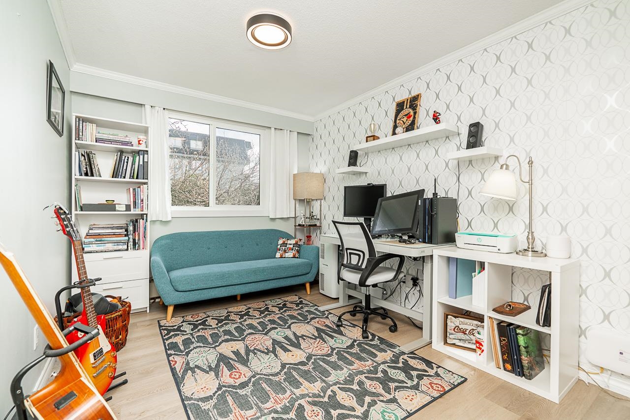 Listing image of 108 307 W 2ND STREET