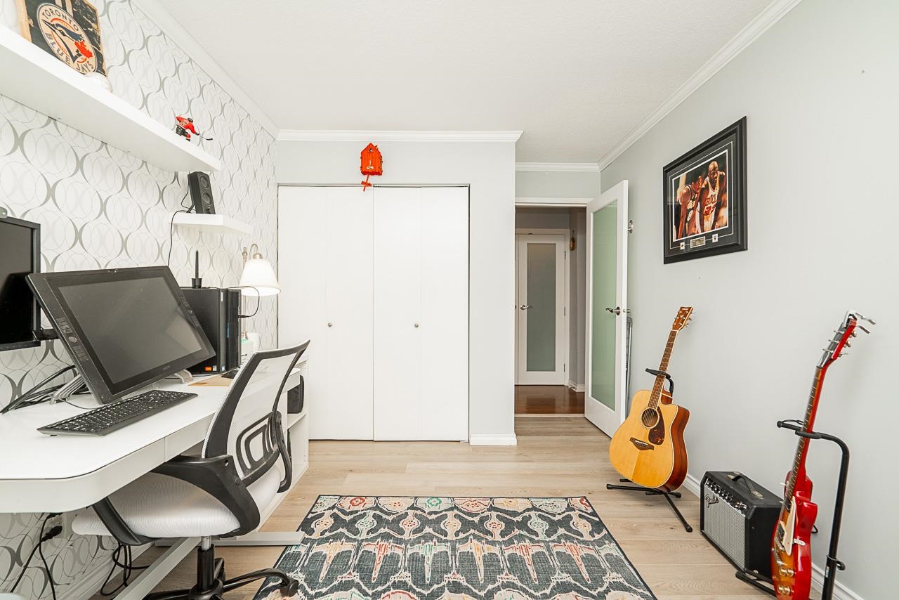 Listing image of 108 307 W 2ND STREET