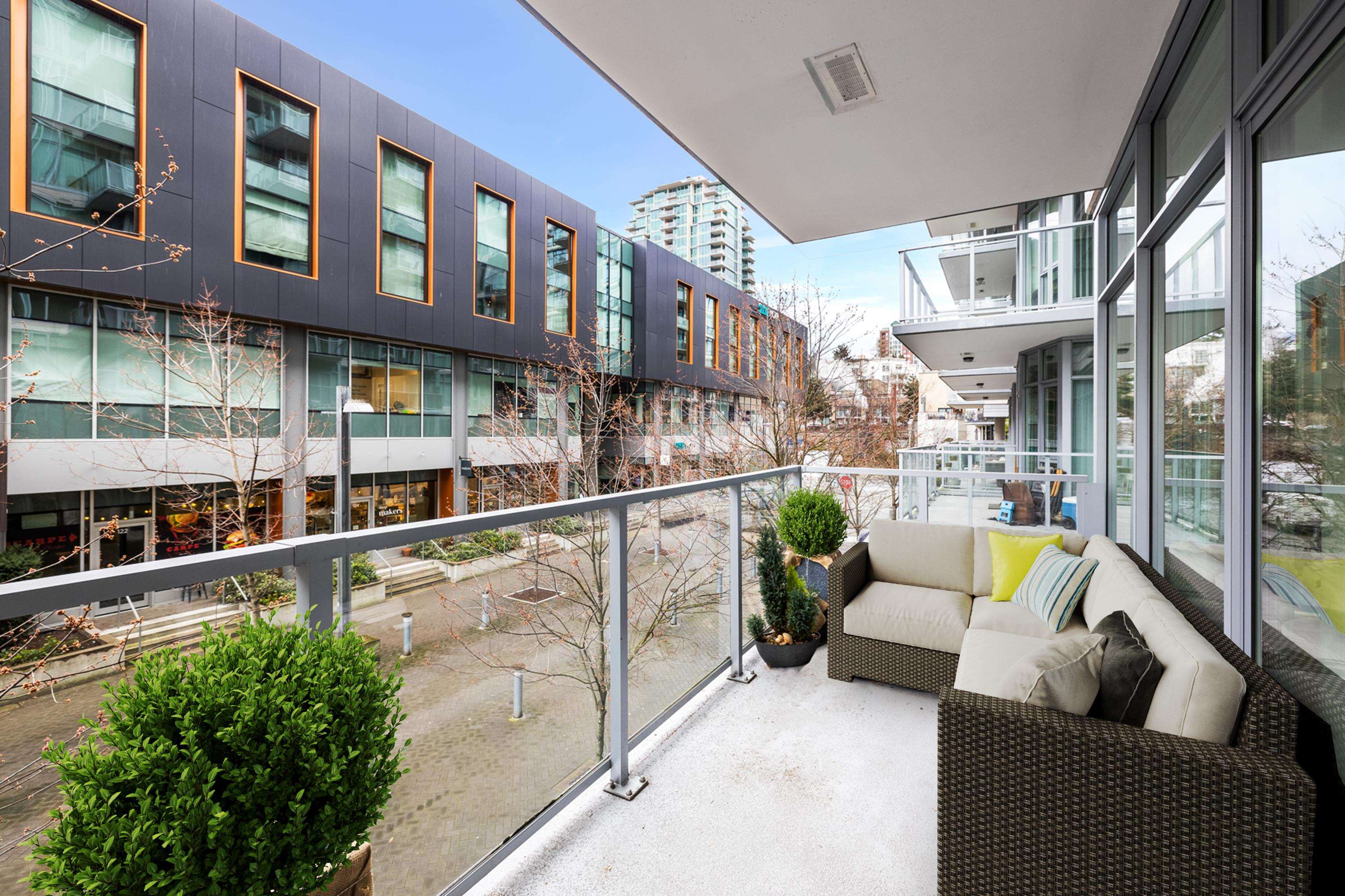 Listing image of 207 175 VICTORY SHIP WAY