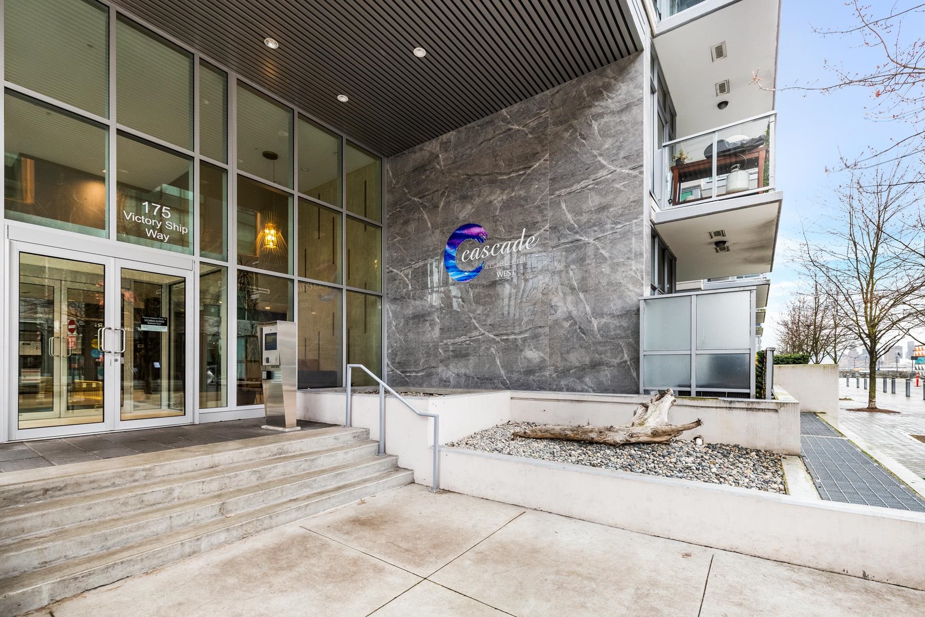 Listing image of 207 175 VICTORY SHIP WAY