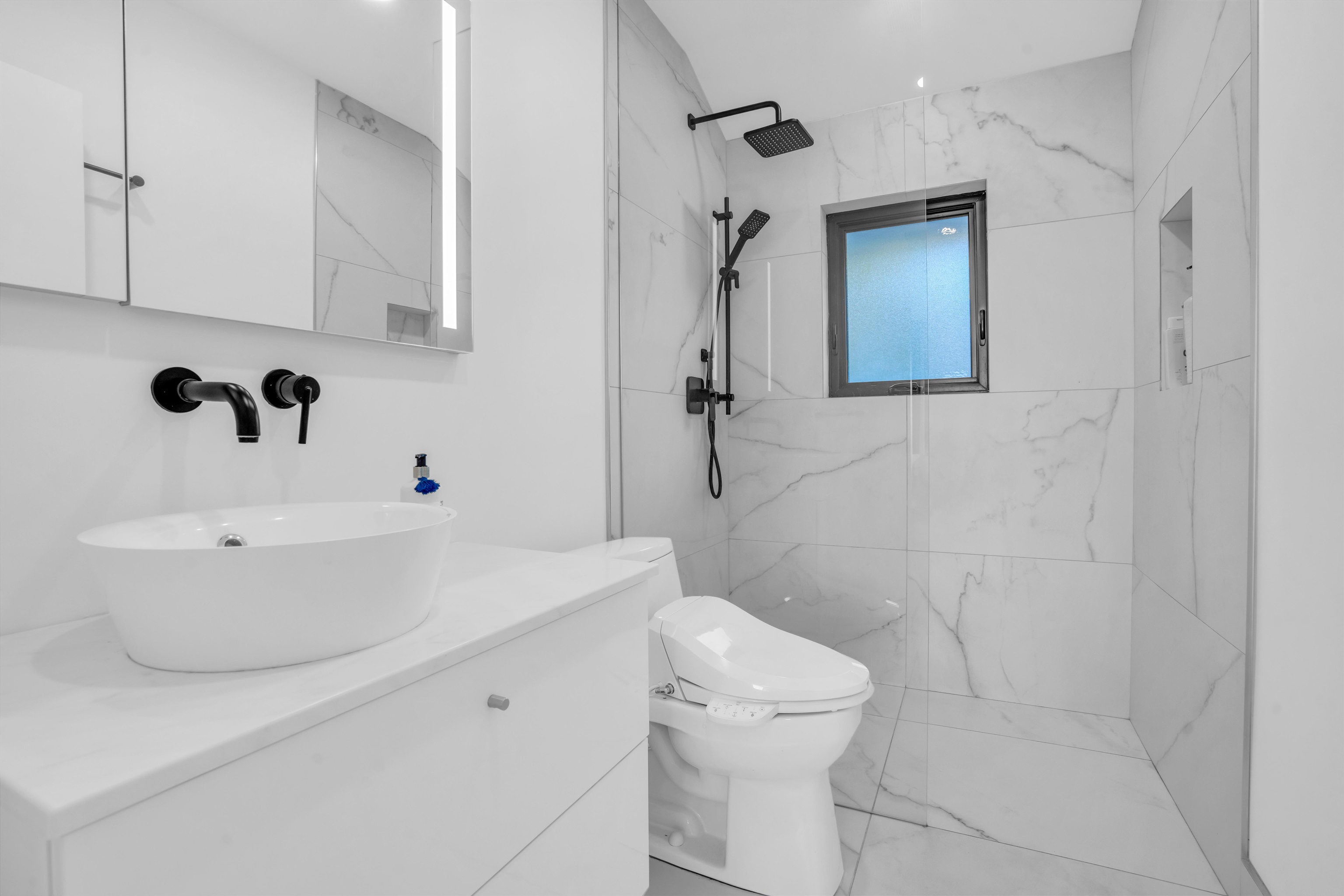 Listing image of 2234 PALMERSTON AVENUE
