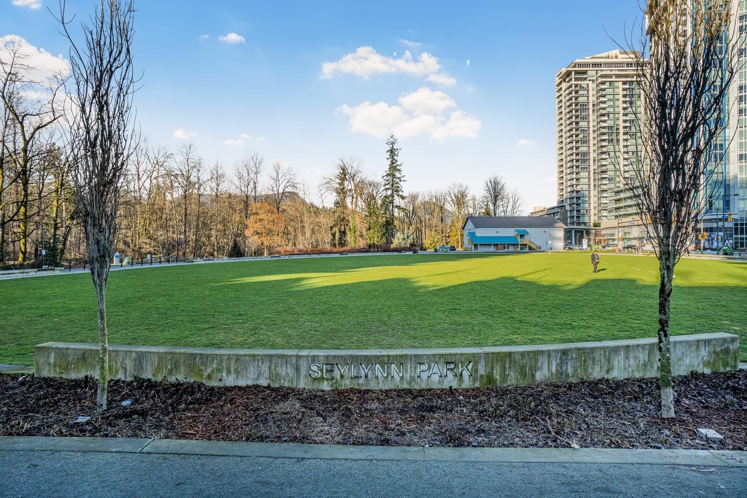 Listing image of 409 1519 CROWN STREET