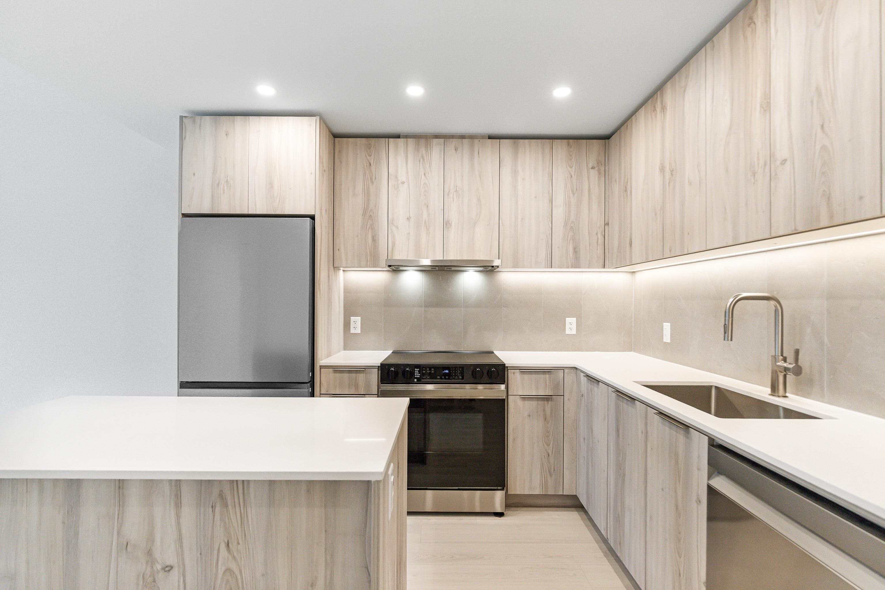 Listing image of 616 3596 MALSUM DRIVE