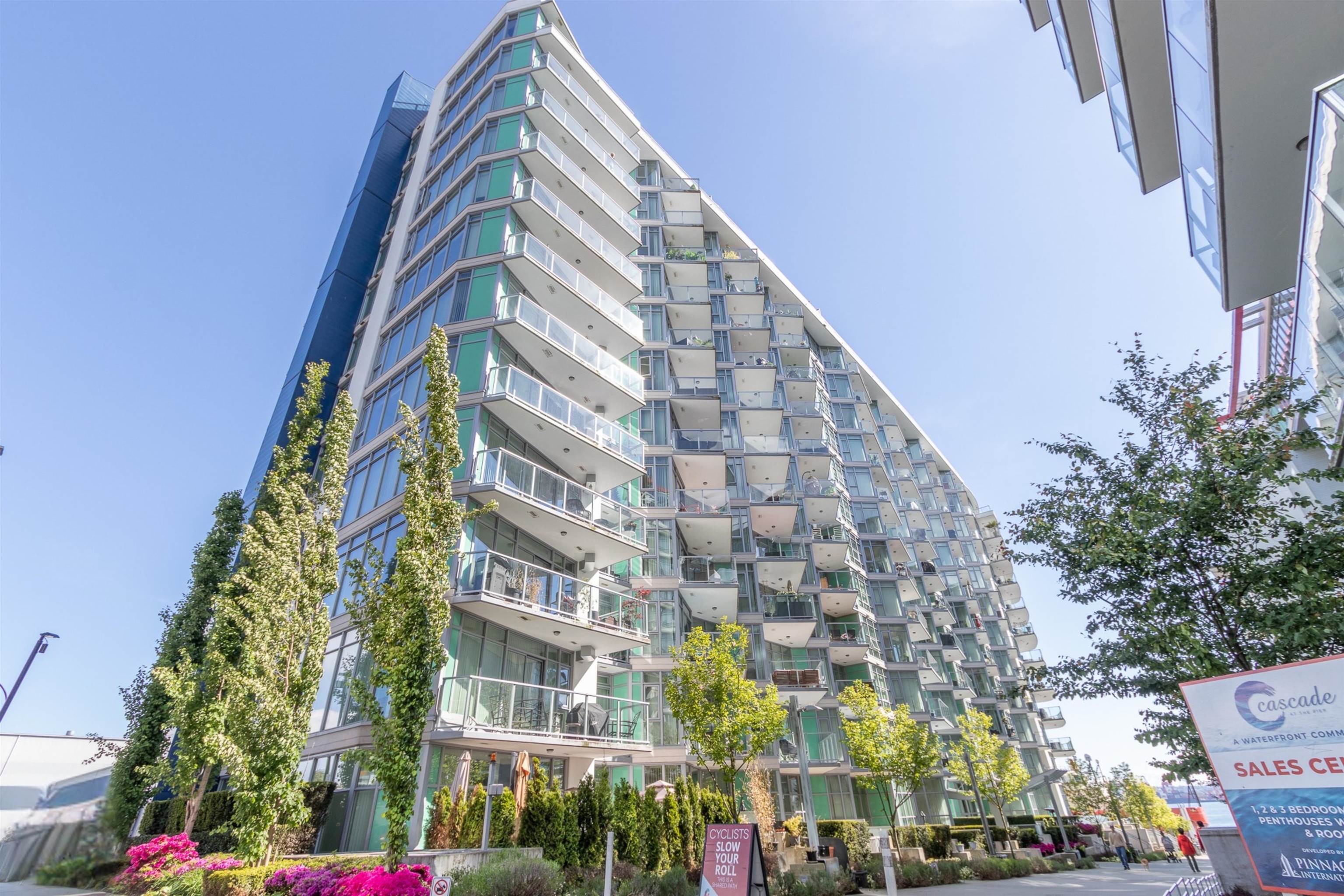 Listing image of 705 199 VICTORY SHIP WAY