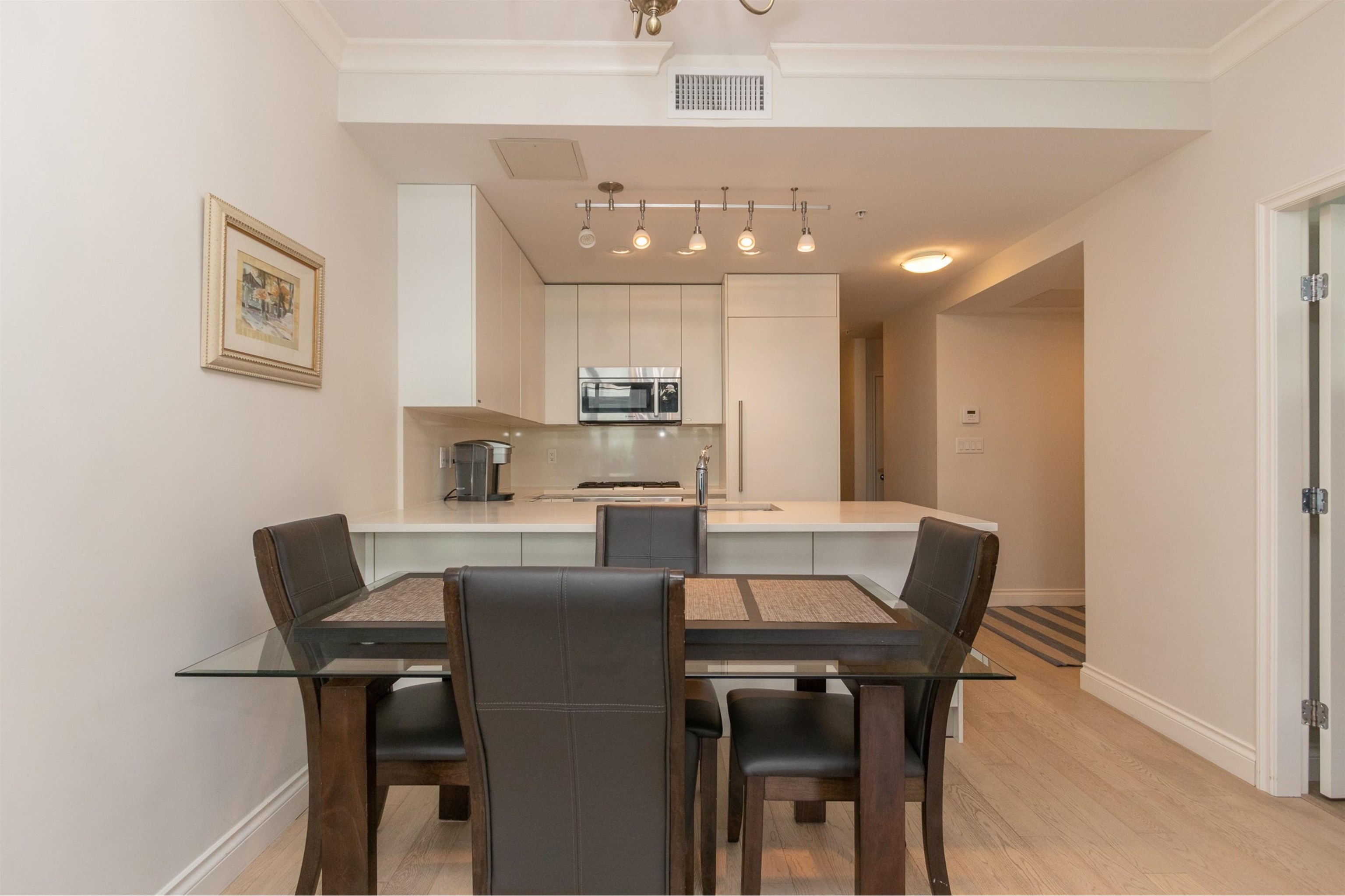 Listing image of 705 199 VICTORY SHIP WAY