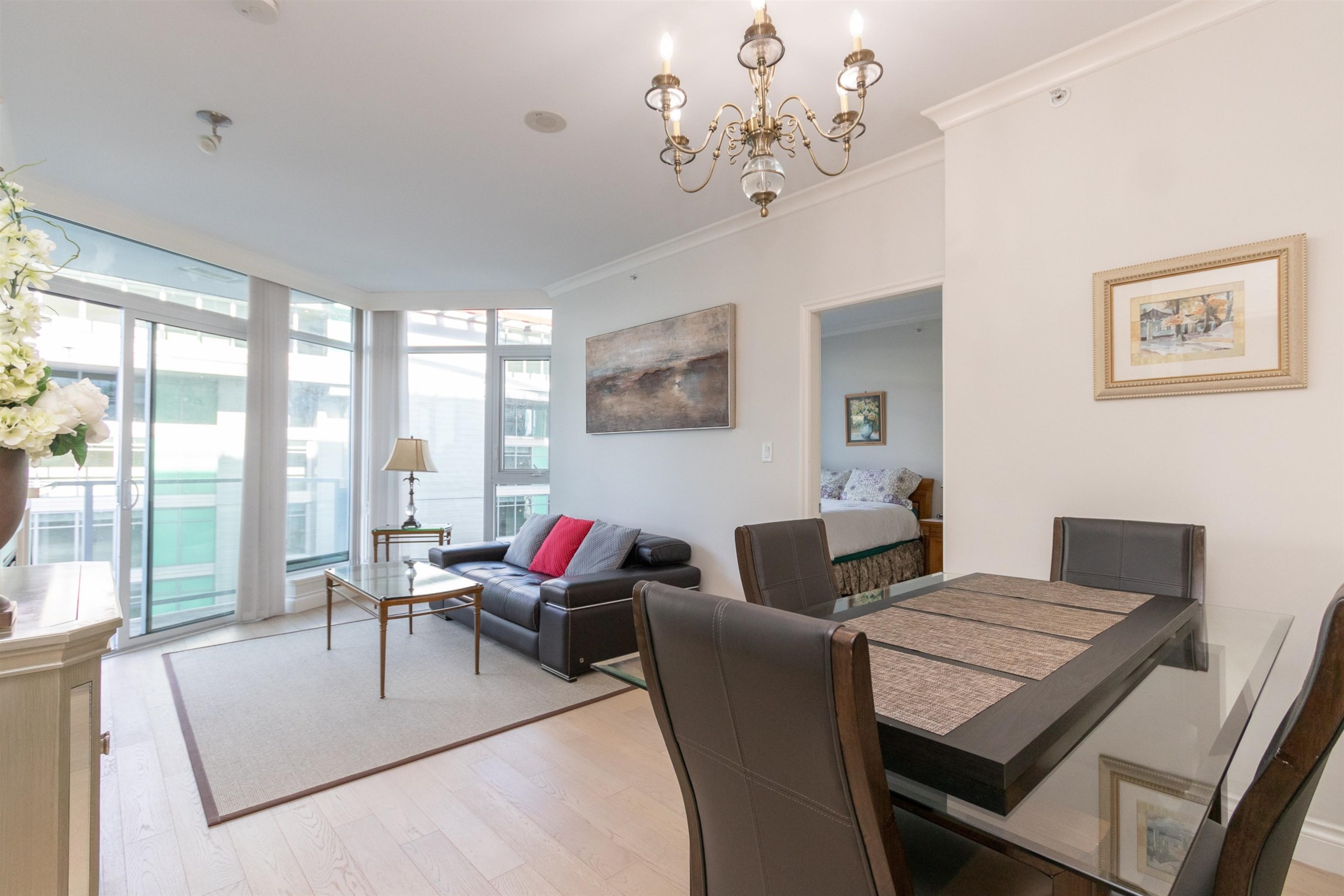 Listing image of 705 199 VICTORY SHIP WAY