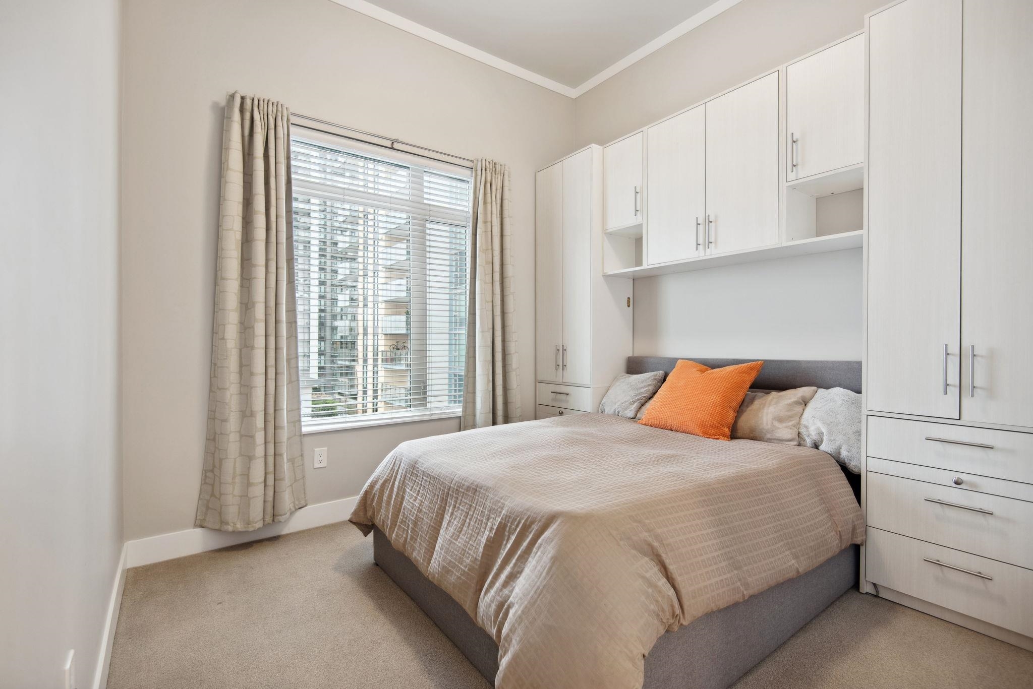 Listing image of 603 1496 CHARLOTTE ROAD