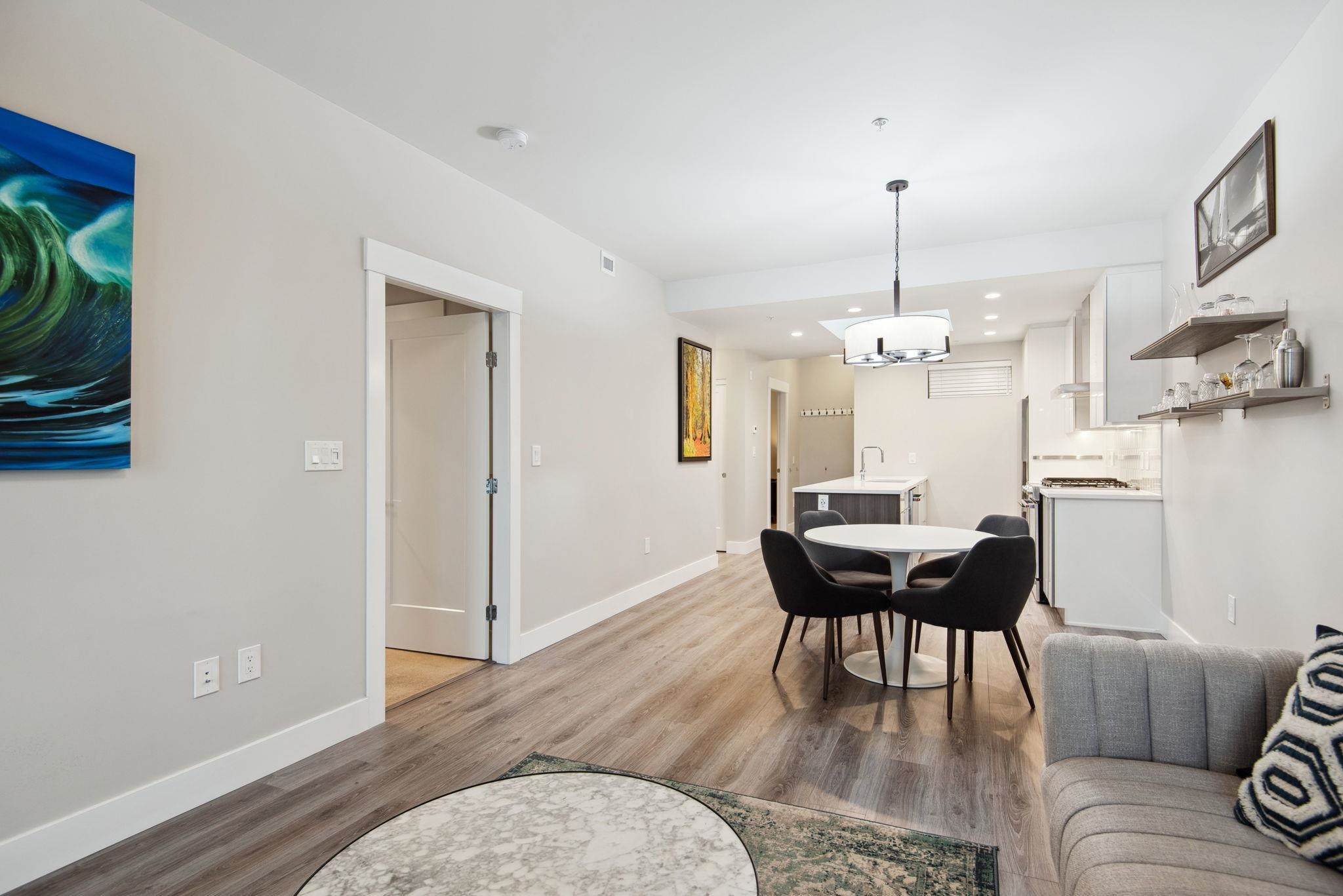 Listing image of 603 1496 CHARLOTTE ROAD