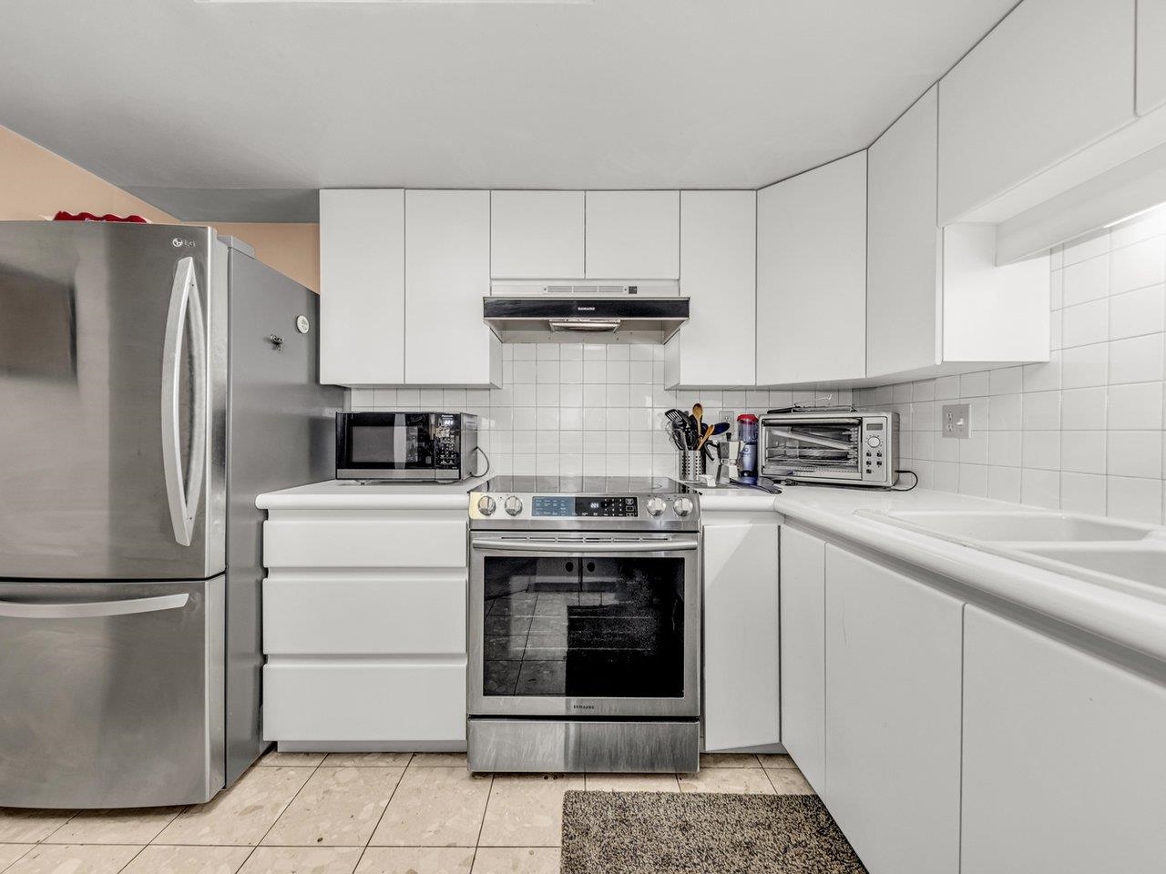 Listing image of 308 168 CHADWICK COURT