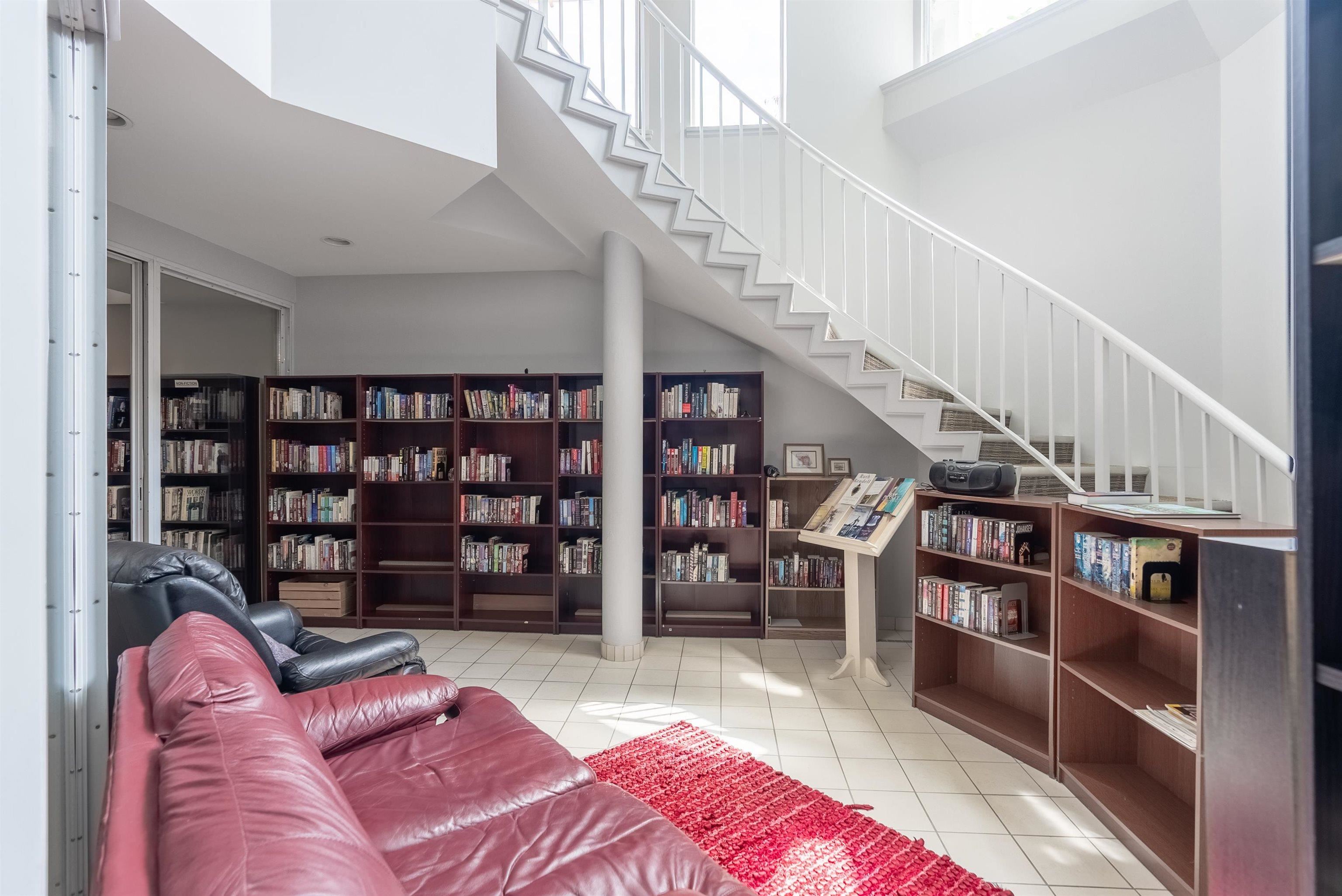 Listing image of 308 168 CHADWICK COURT