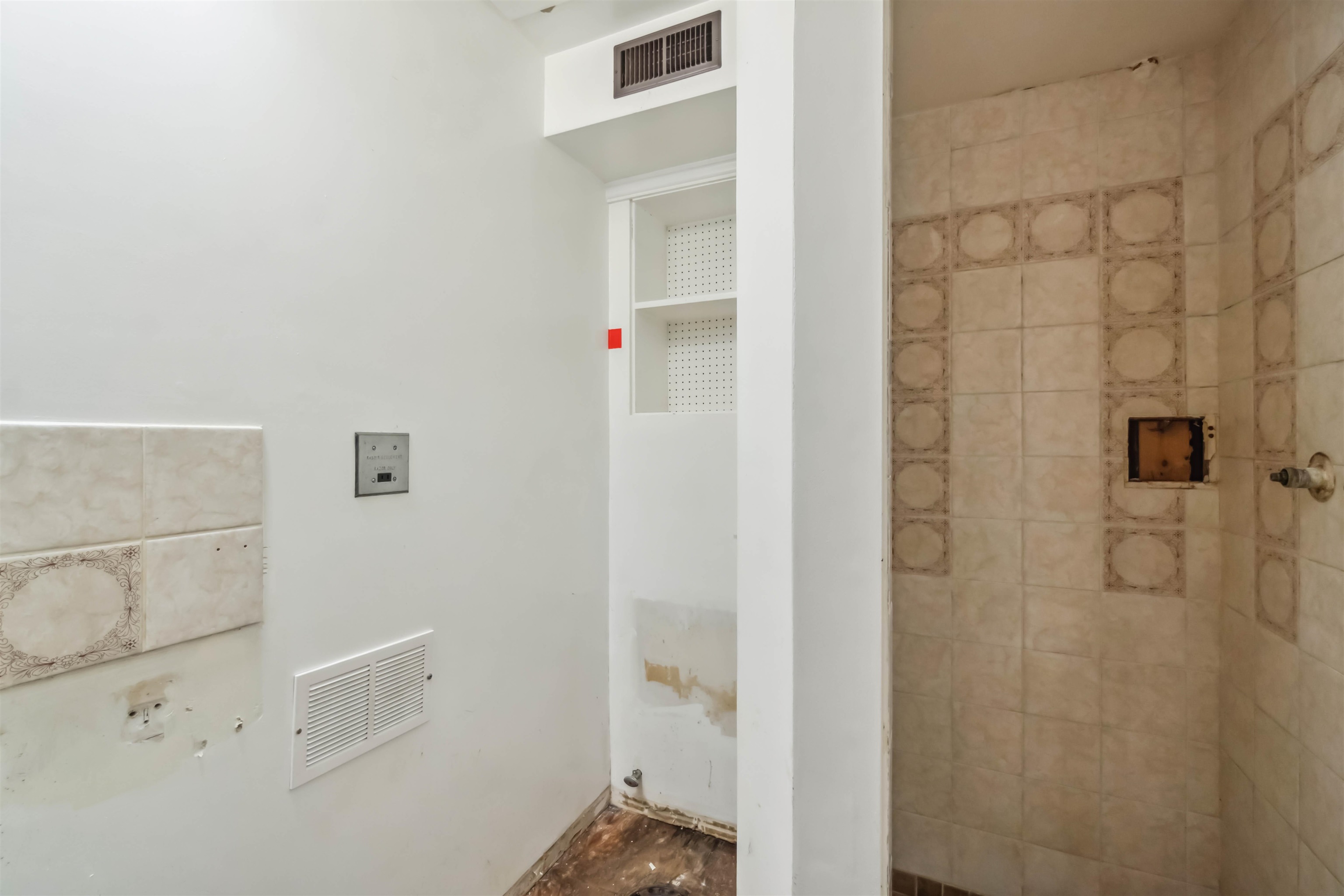 Listing image of 508 E 12TH STREET