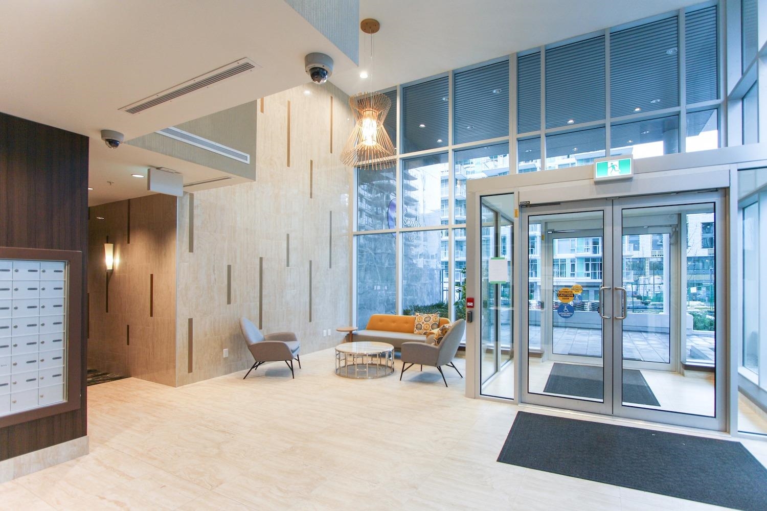 Listing image of 701 185 VICTORY SHIP WAY