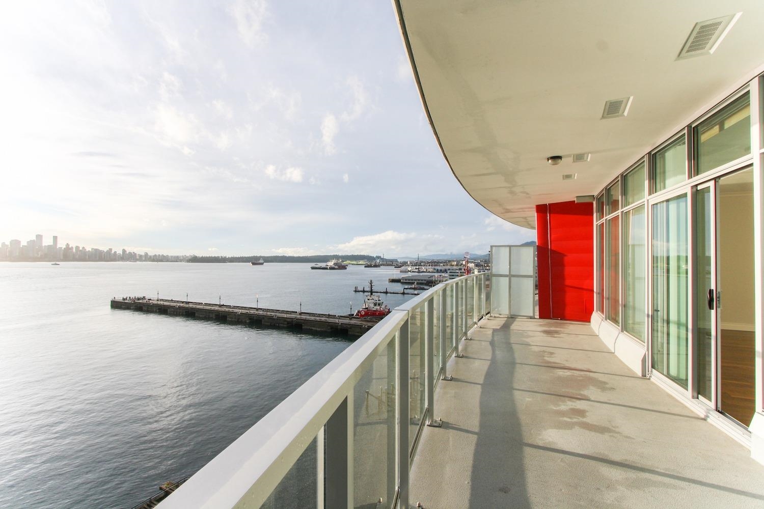 Listing image of 701 185 VICTORY SHIP WAY