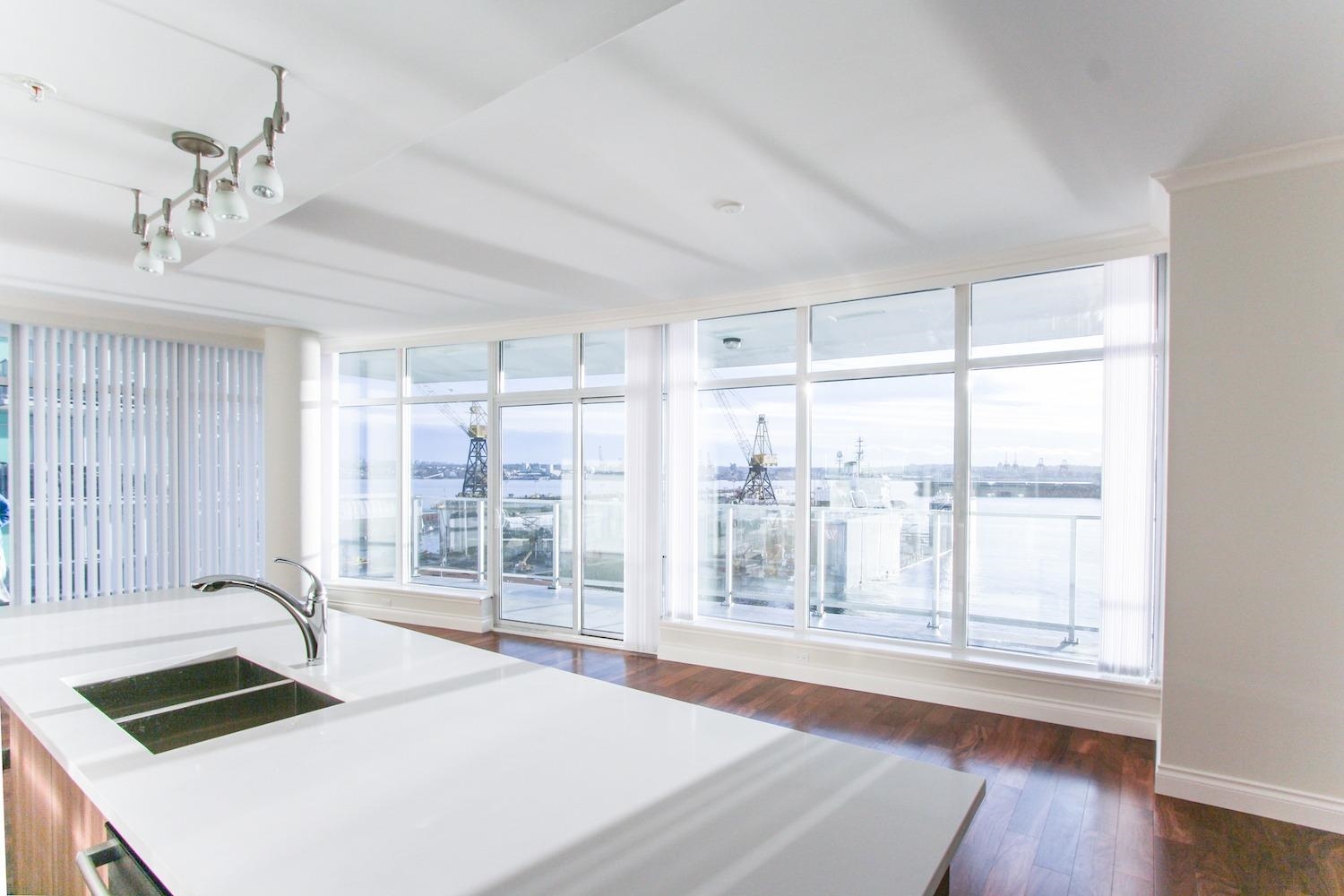 Listing image of 701 185 VICTORY SHIP WAY