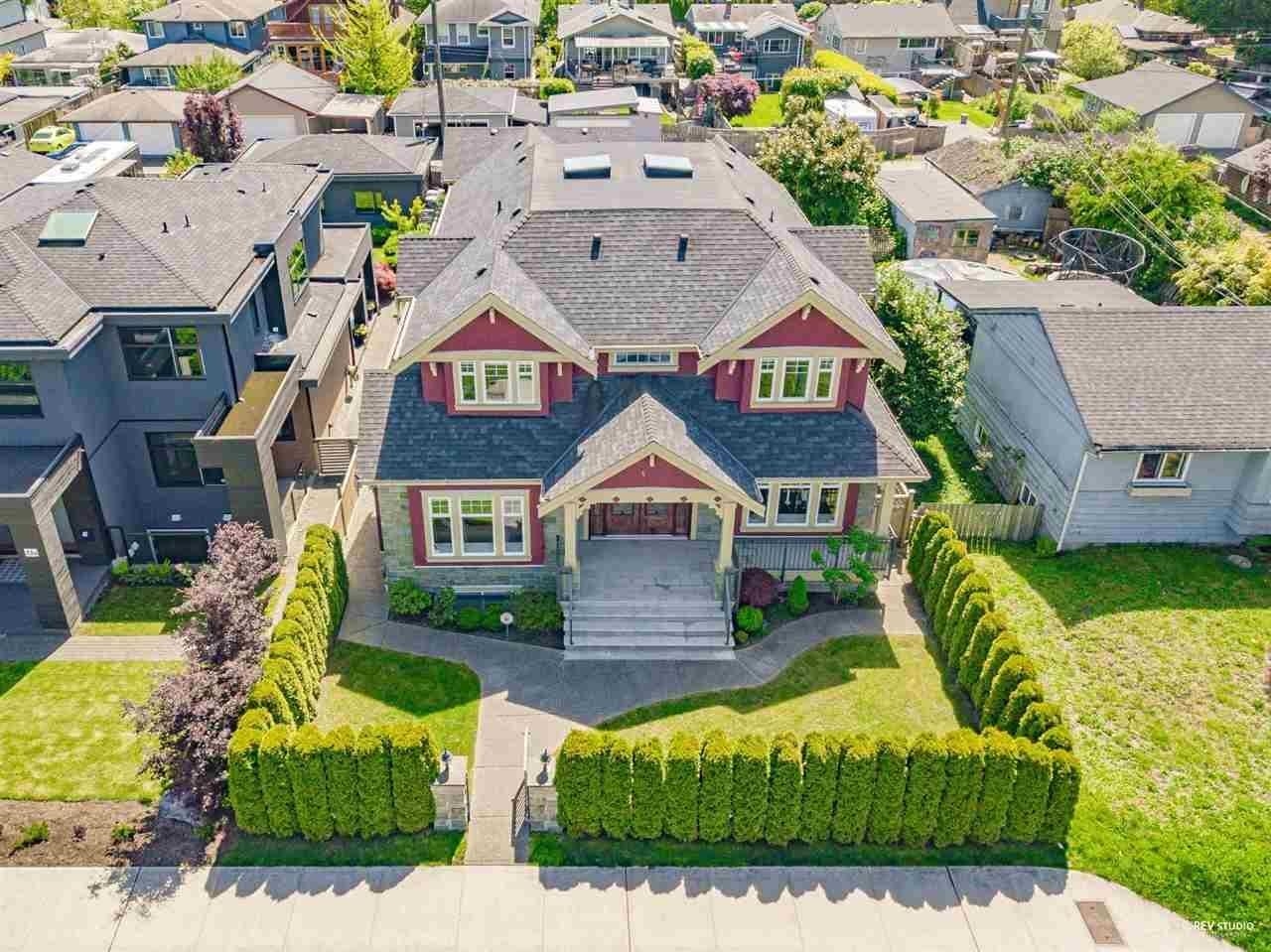 Listing image of 337 E 17TH STREET
