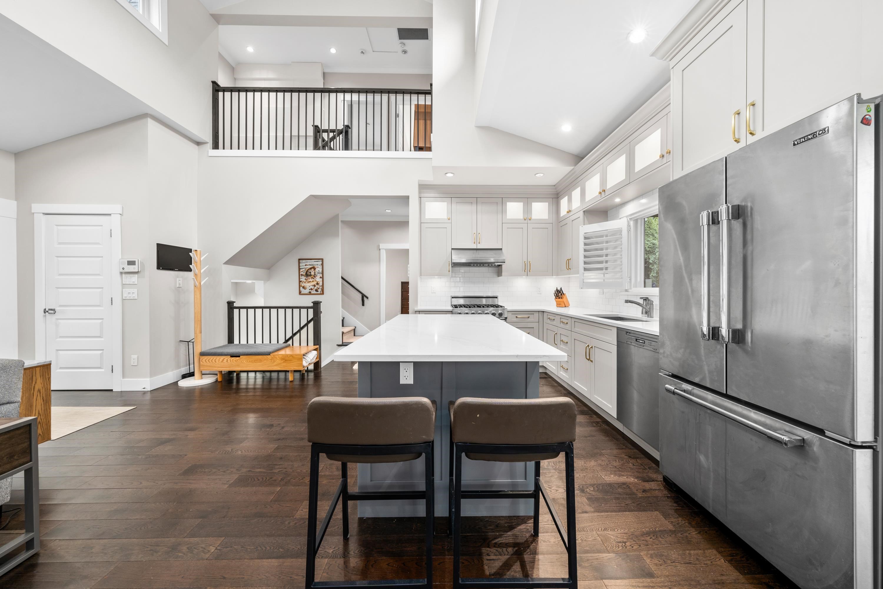 Listing image of 415 W 16TH STREET