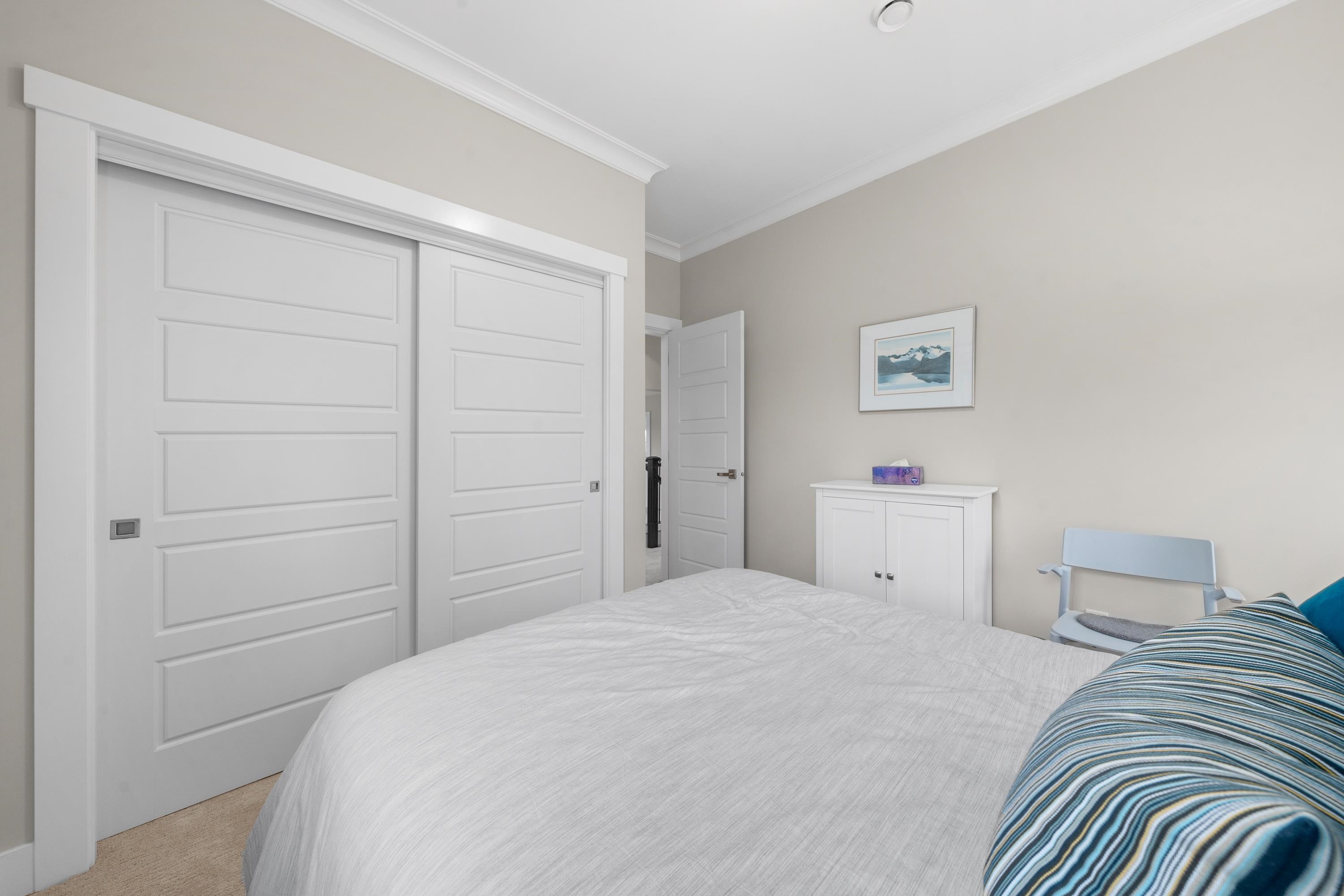 Listing image of 415 W 16TH STREET