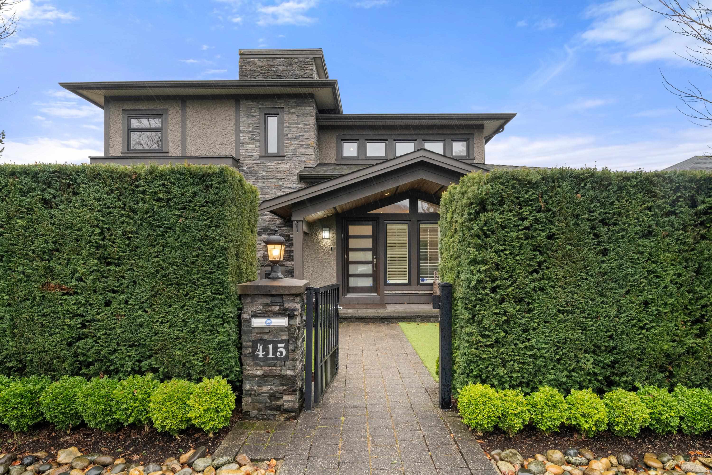 Listing image of 415 W 16TH STREET