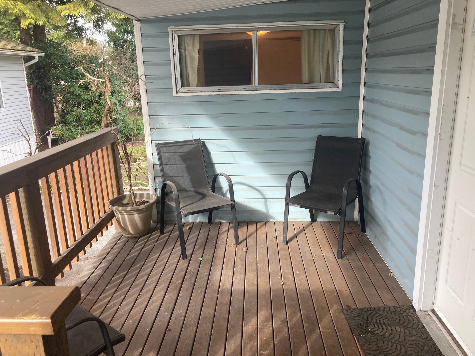 Listing image of 227 TOMAHAWK AVENUE