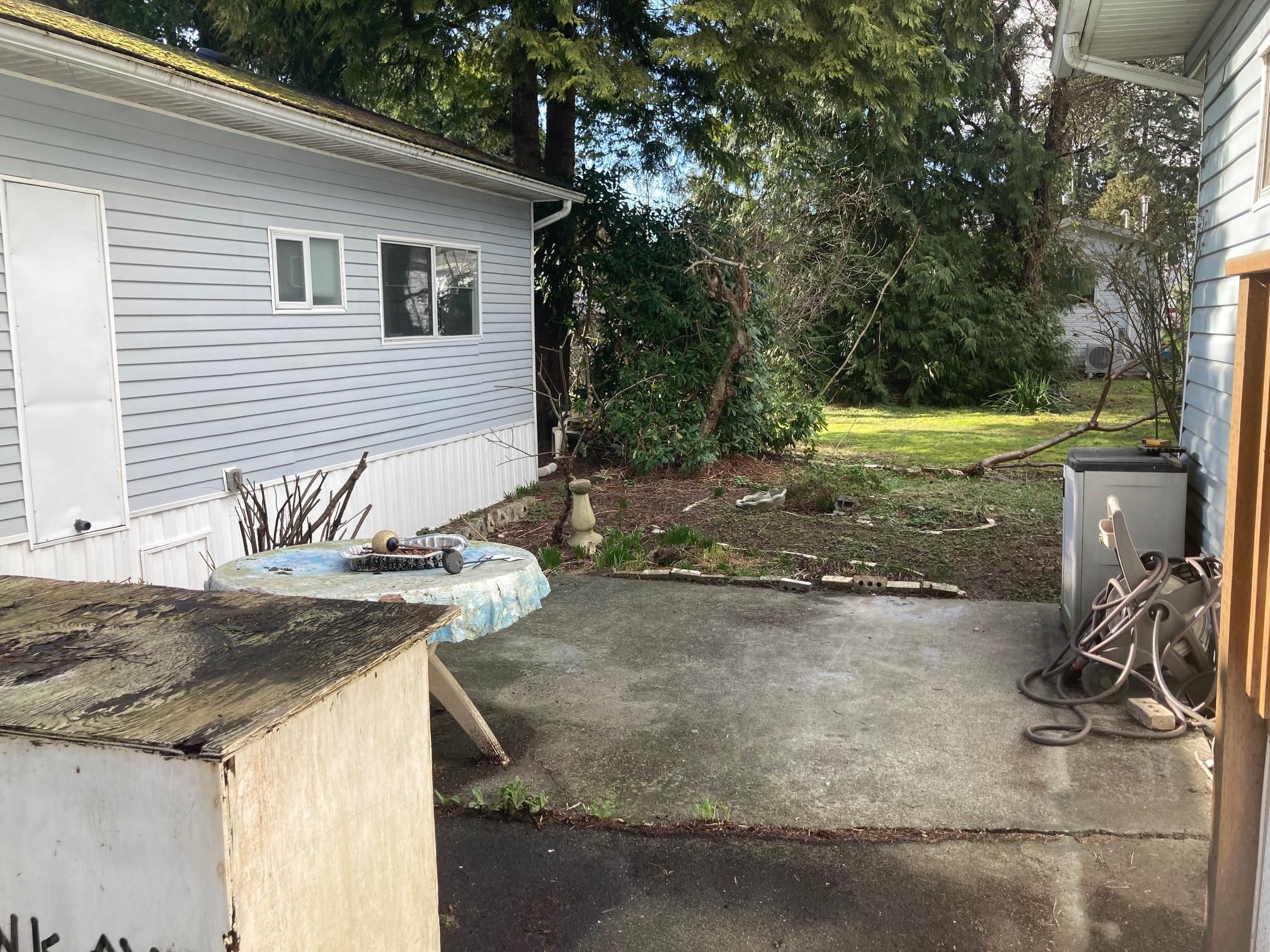 Listing image of 227 TOMAHAWK AVENUE