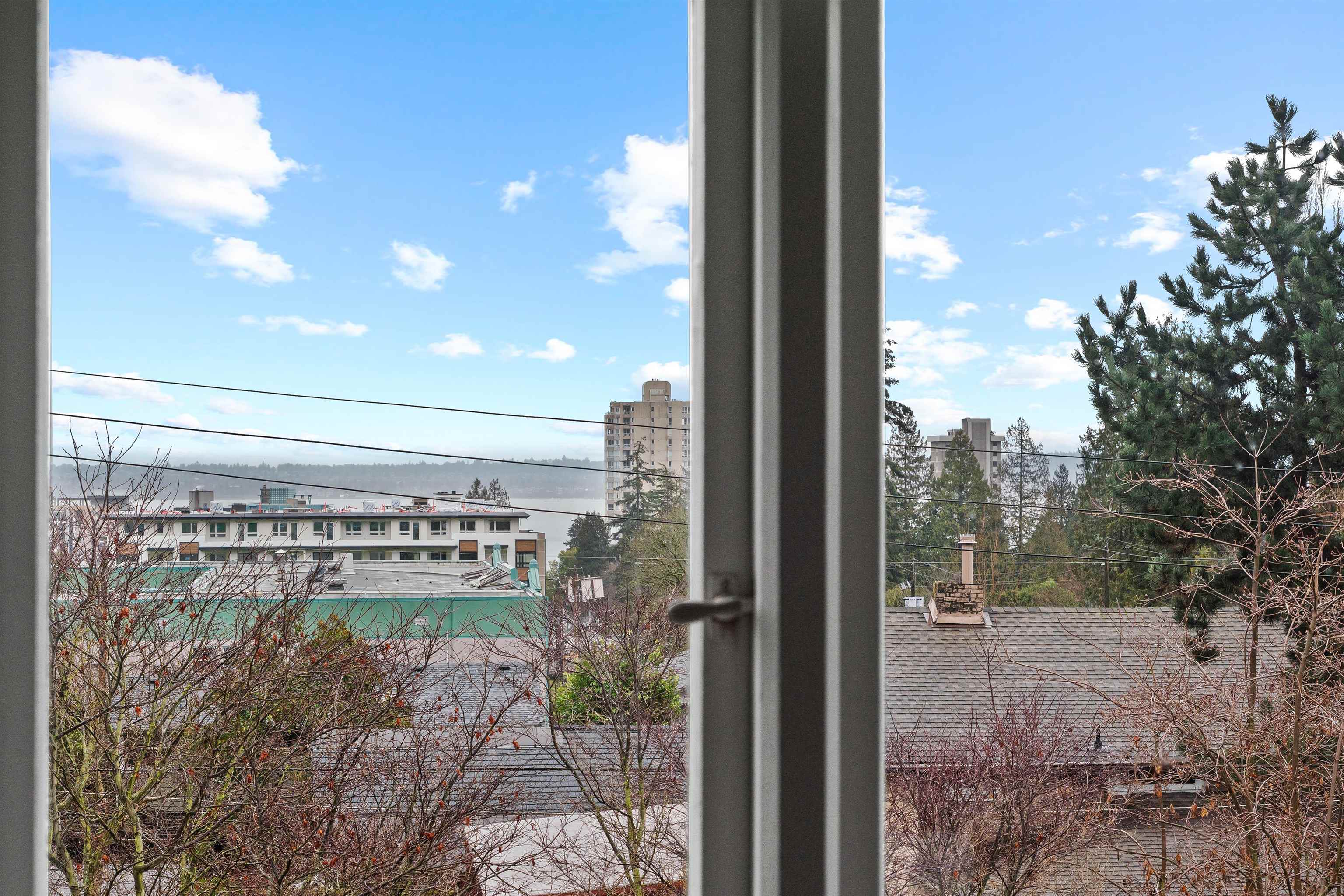 Listing image of 2187 KINGS AVENUE
