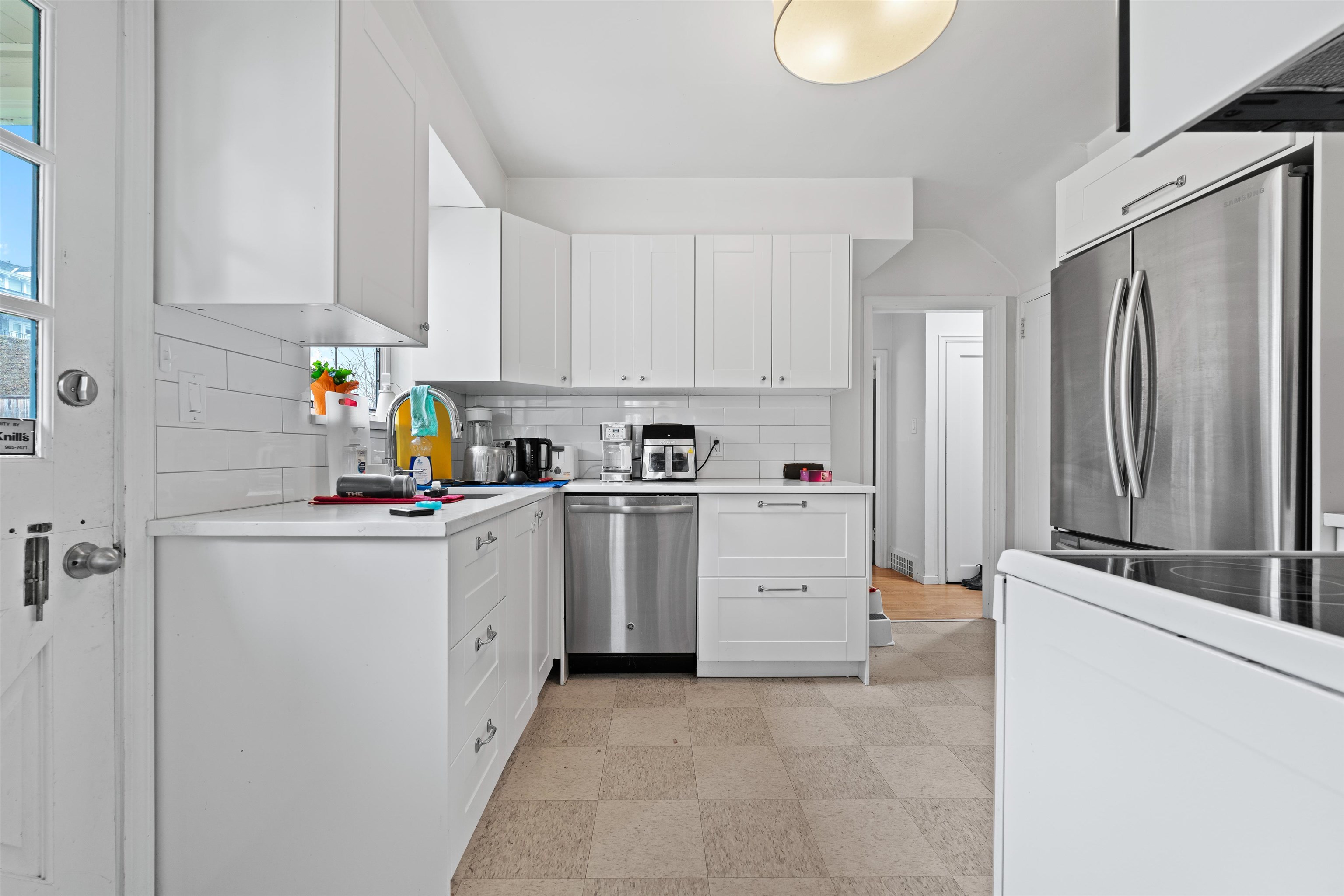 Listing image of 2187 KINGS AVENUE