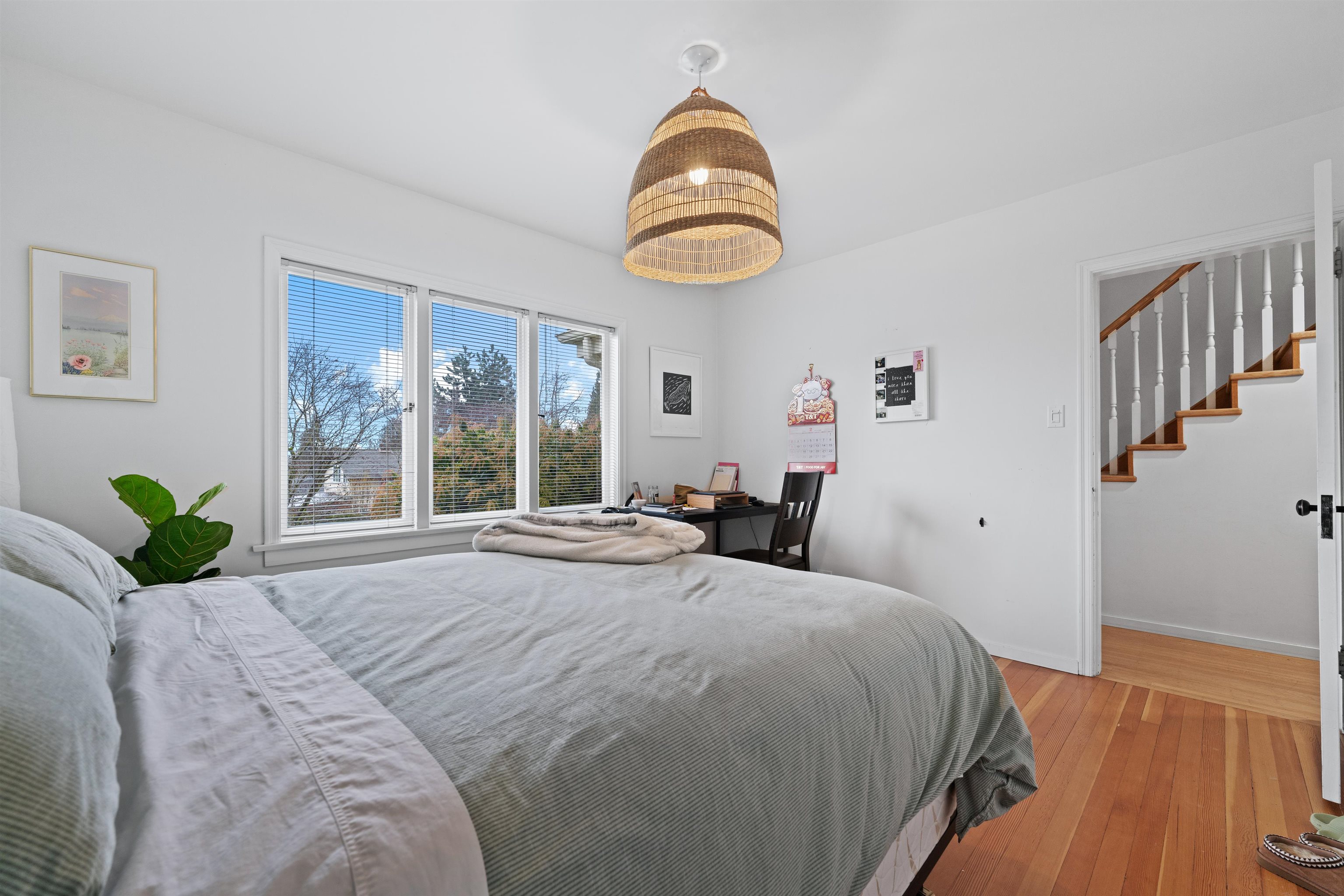 Listing image of 2187 KINGS AVENUE