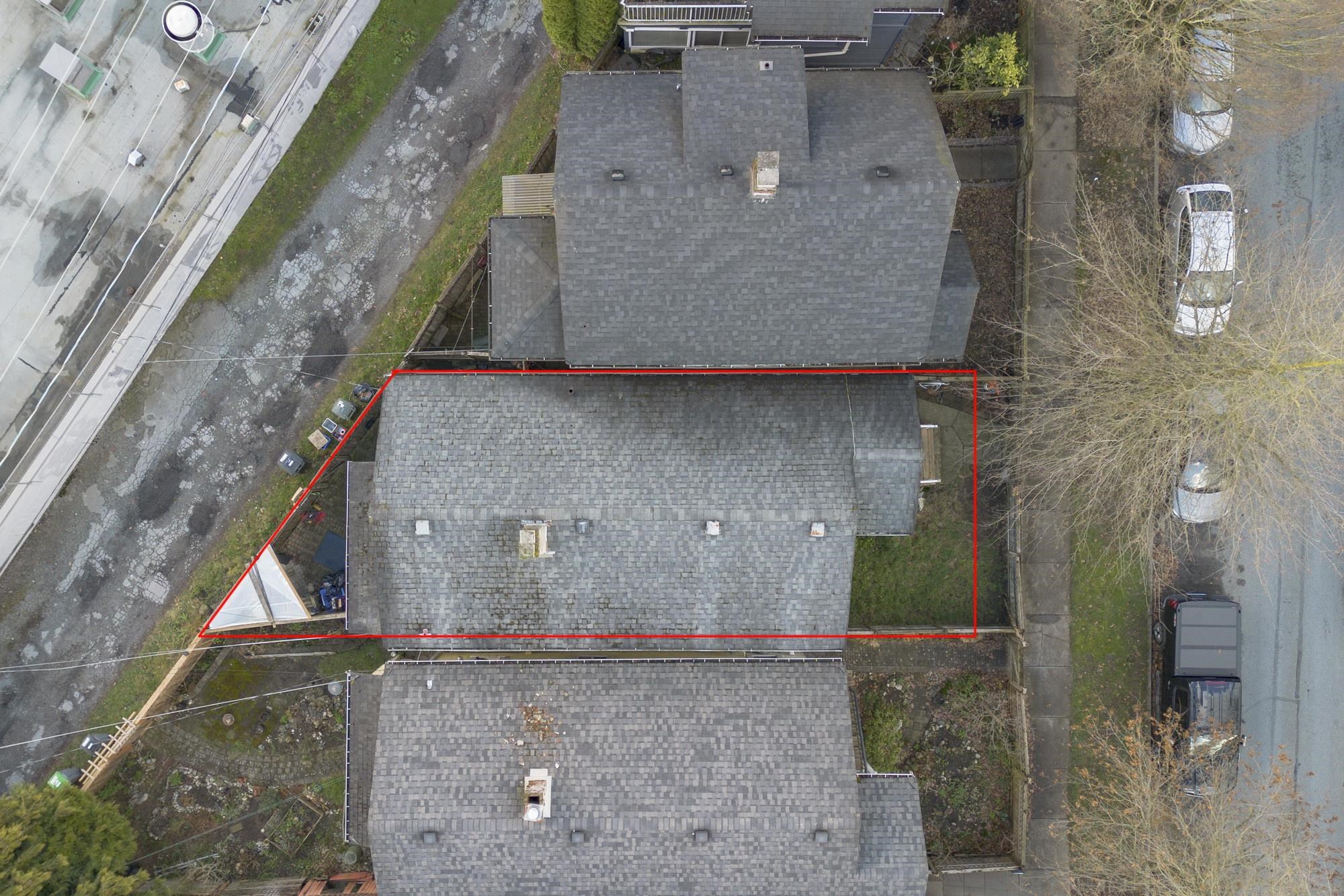 Listing image of 1227 E 22ND AVENUE