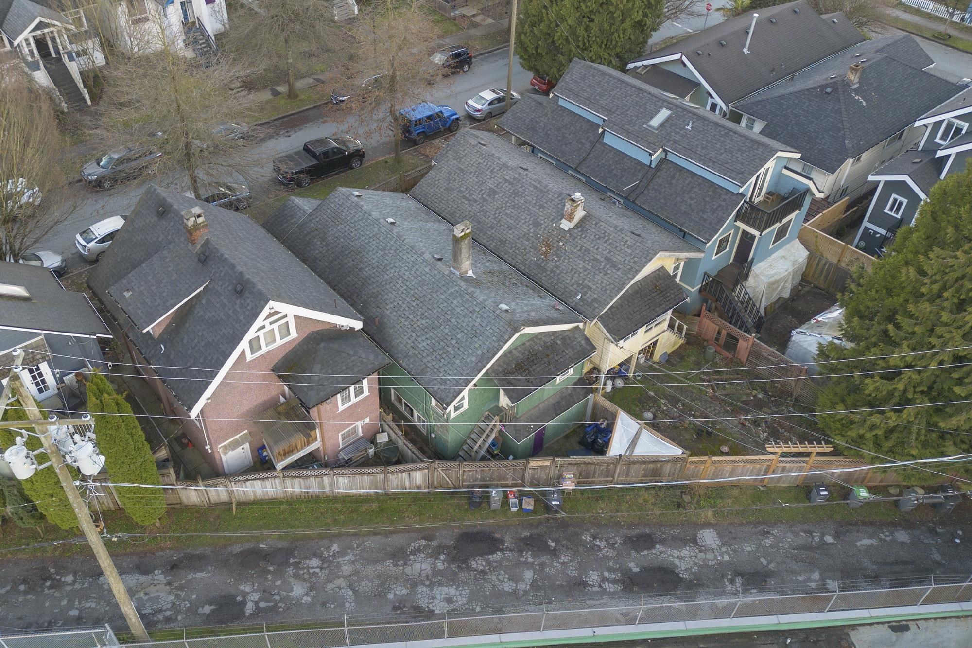 Listing image of 1227 E 22ND AVENUE
