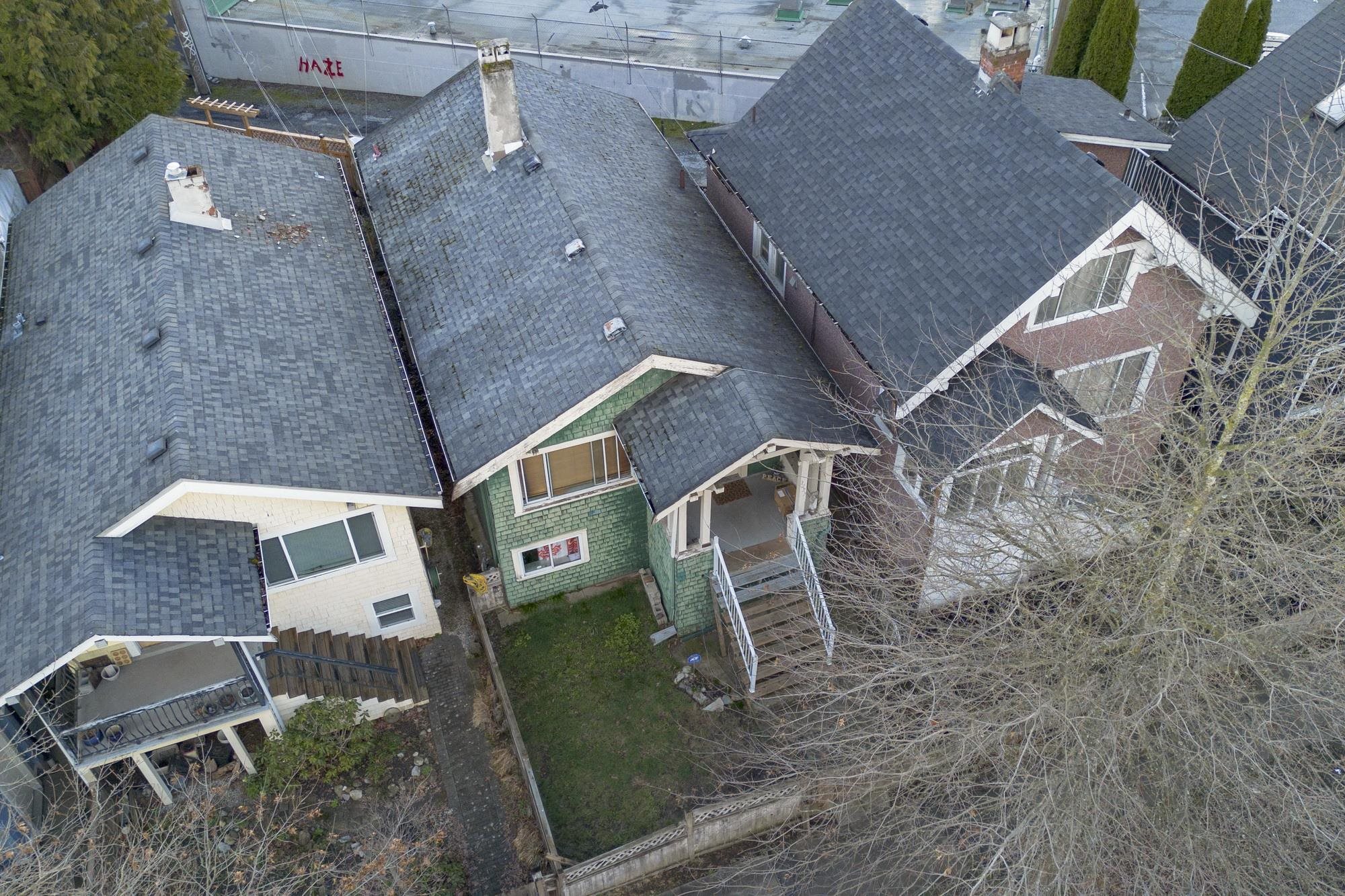 Listing image of 1227 E 22ND AVENUE
