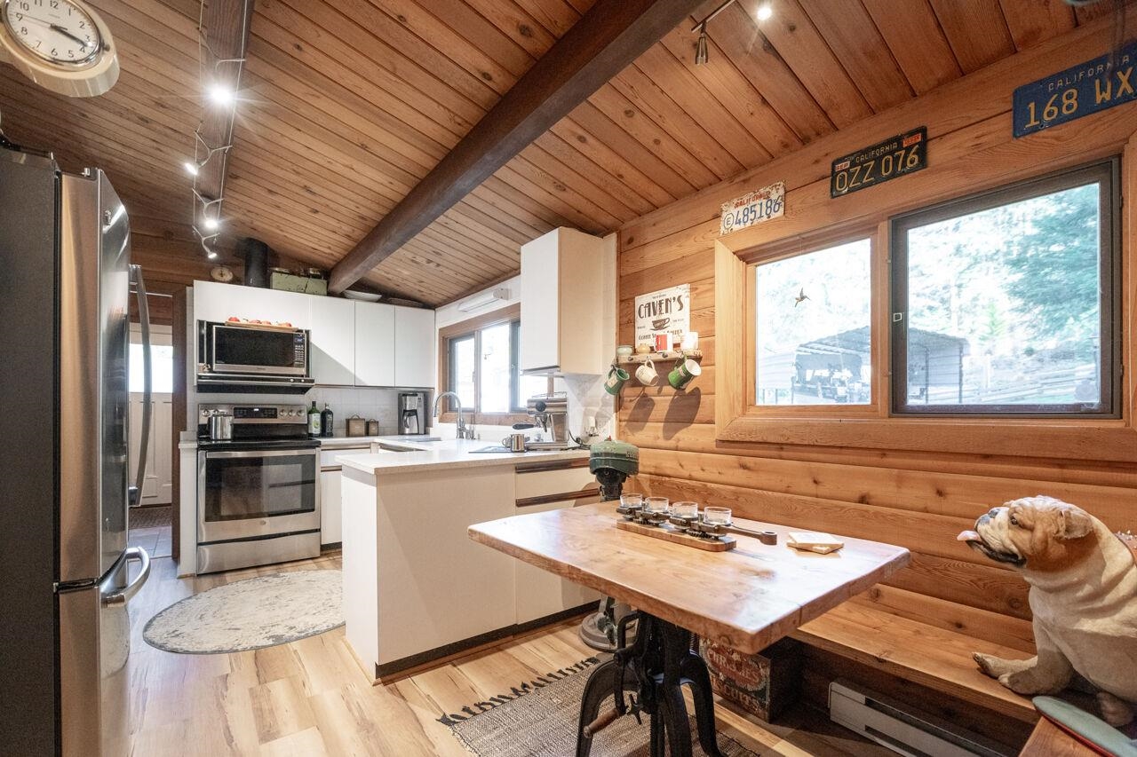 Listing image of 1517 WHITESAILS DRIVE