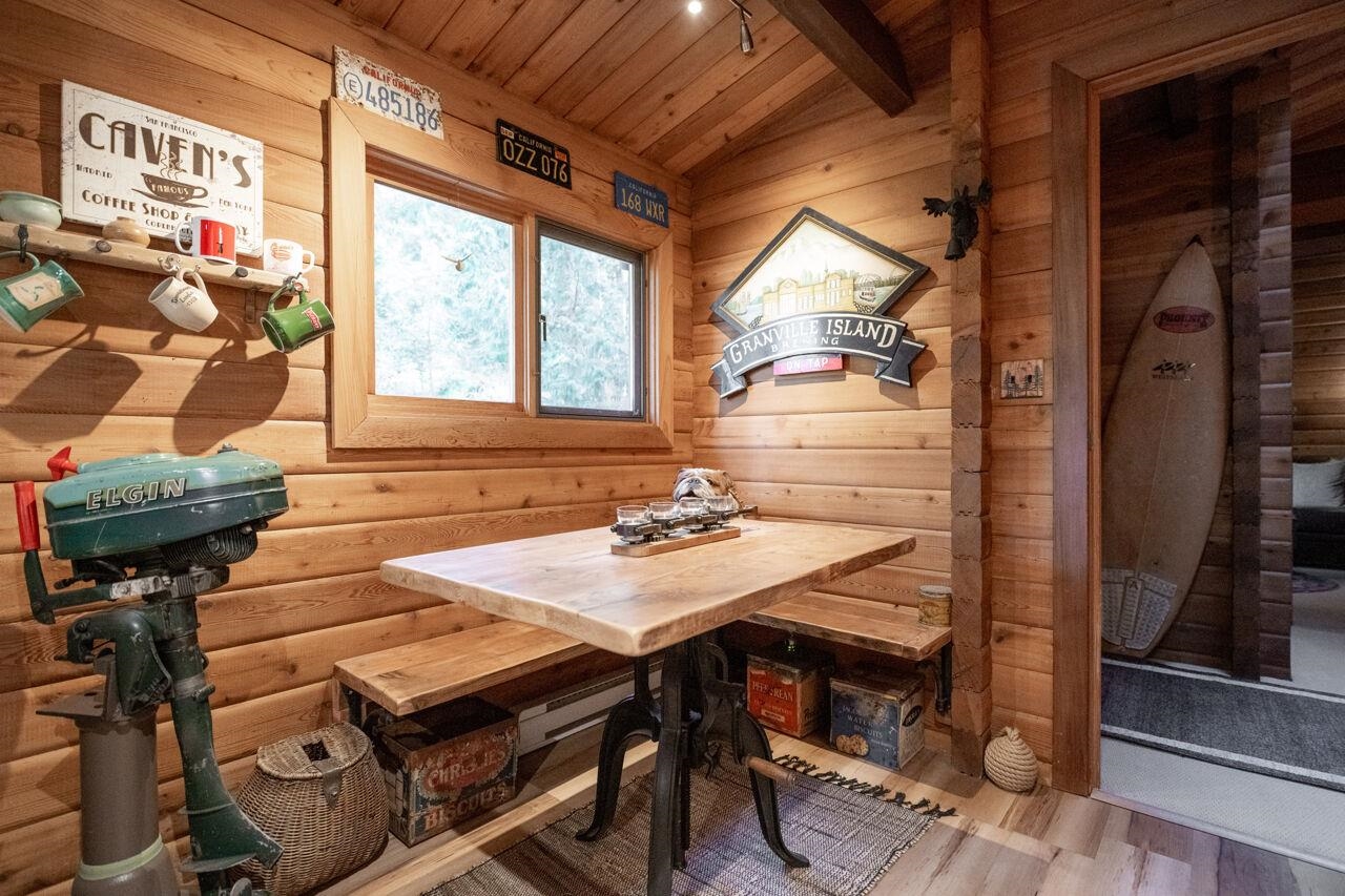 Listing image of 1517 WHITESAILS DRIVE