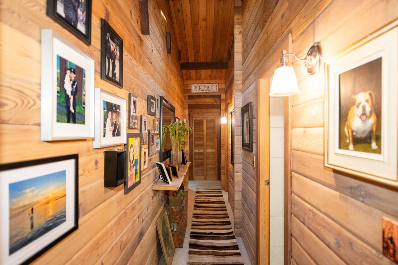 Listing image of 1517 WHITESAILS DRIVE