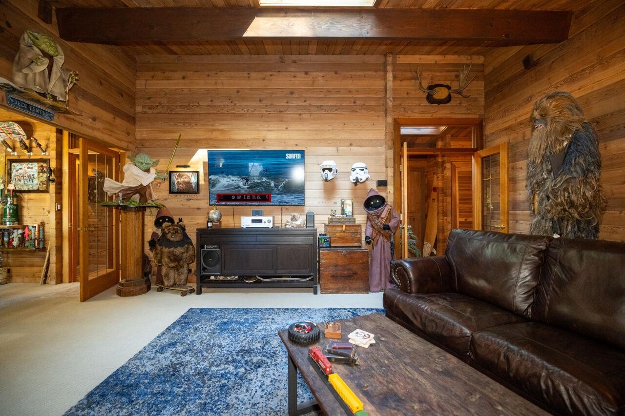 Listing image of 1517 WHITESAILS DRIVE