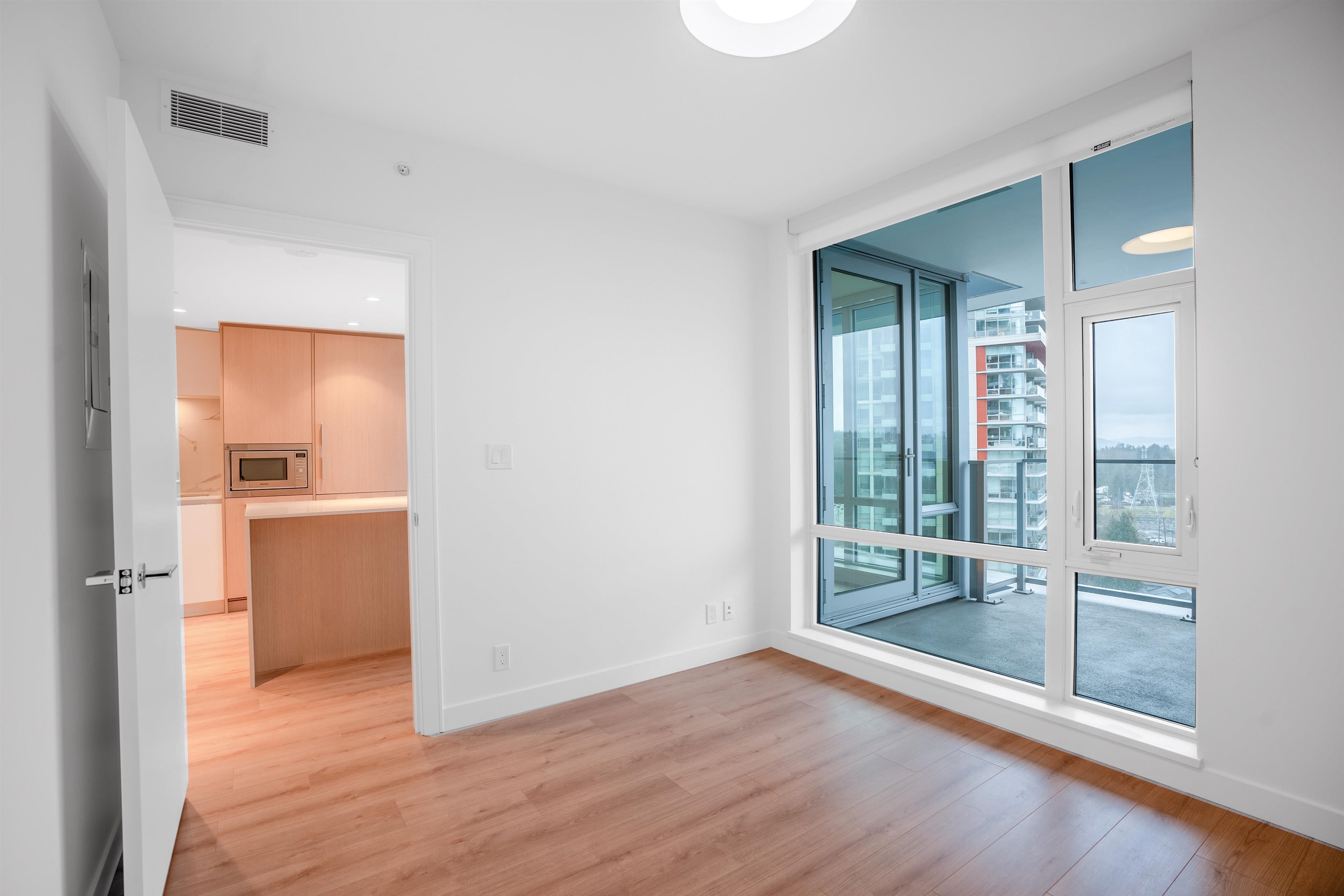 Listing image of 1705 1500 FERN STREET